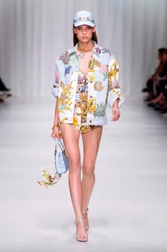 Versace SS18 Tribute Runway Tresor De La Mer Embellished Denim Jacket SZ 40