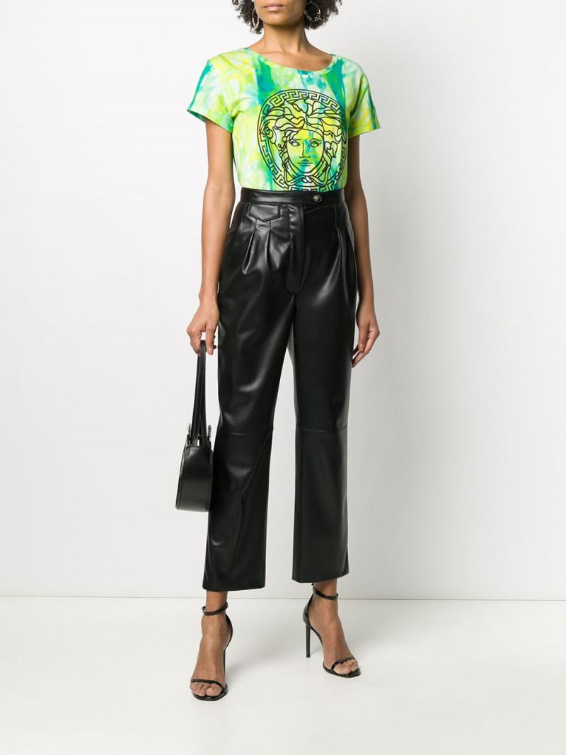 Versace SS20 Runway Green Tie Dye Medusa Short Sleeve T-Shirt 

This runway t-shirt features a vibrant green tie dye stretch cotton fabric, a crew neckline, short sleeves, a straight hem, and a striking medusa printed front and center. Emulate the