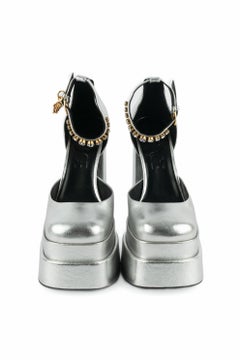 Versace Stöckelschuhe 'Medusa Aevitas'