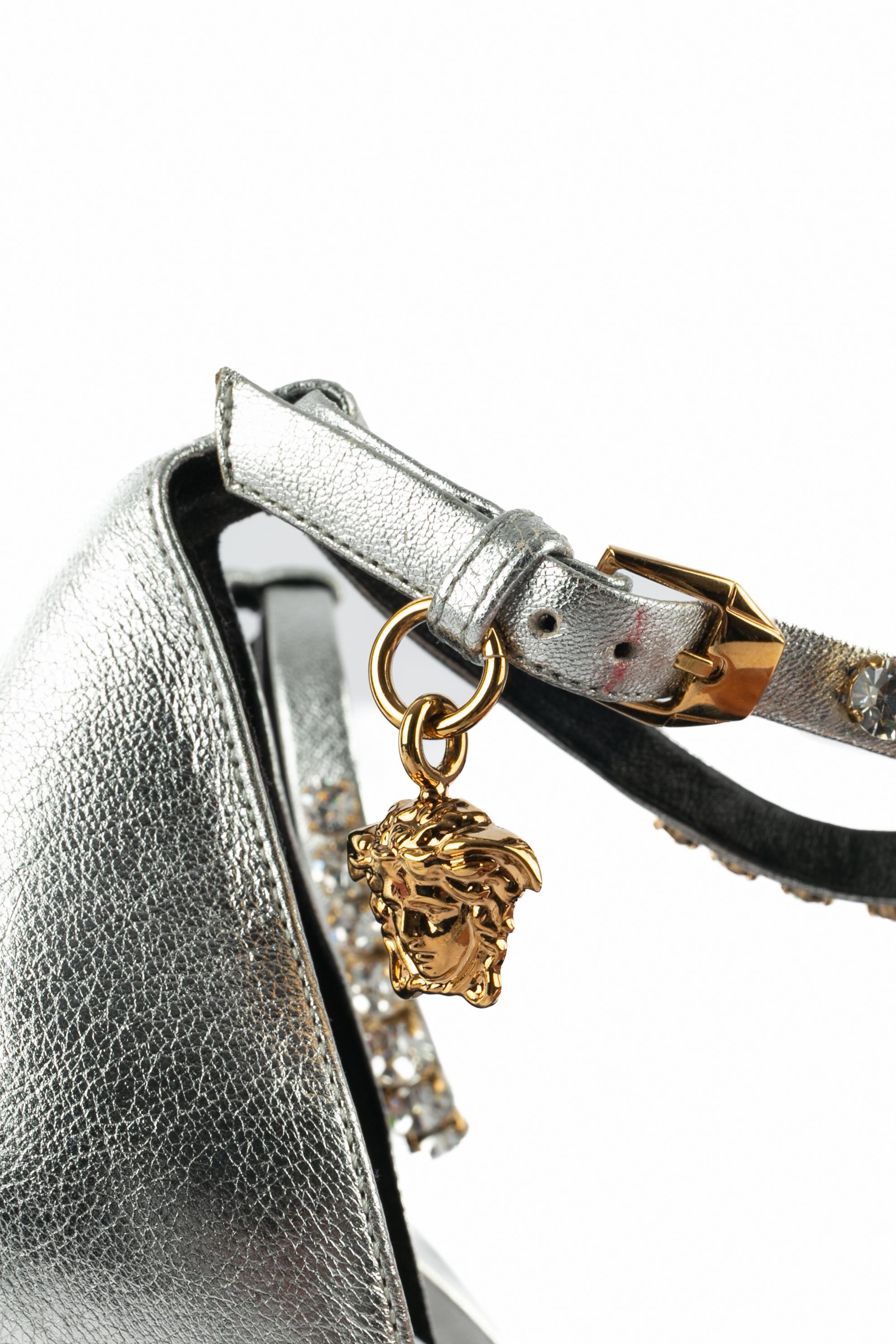 Versace Stöckelschuhe 'Medusa Aevitas' im Angebot 3