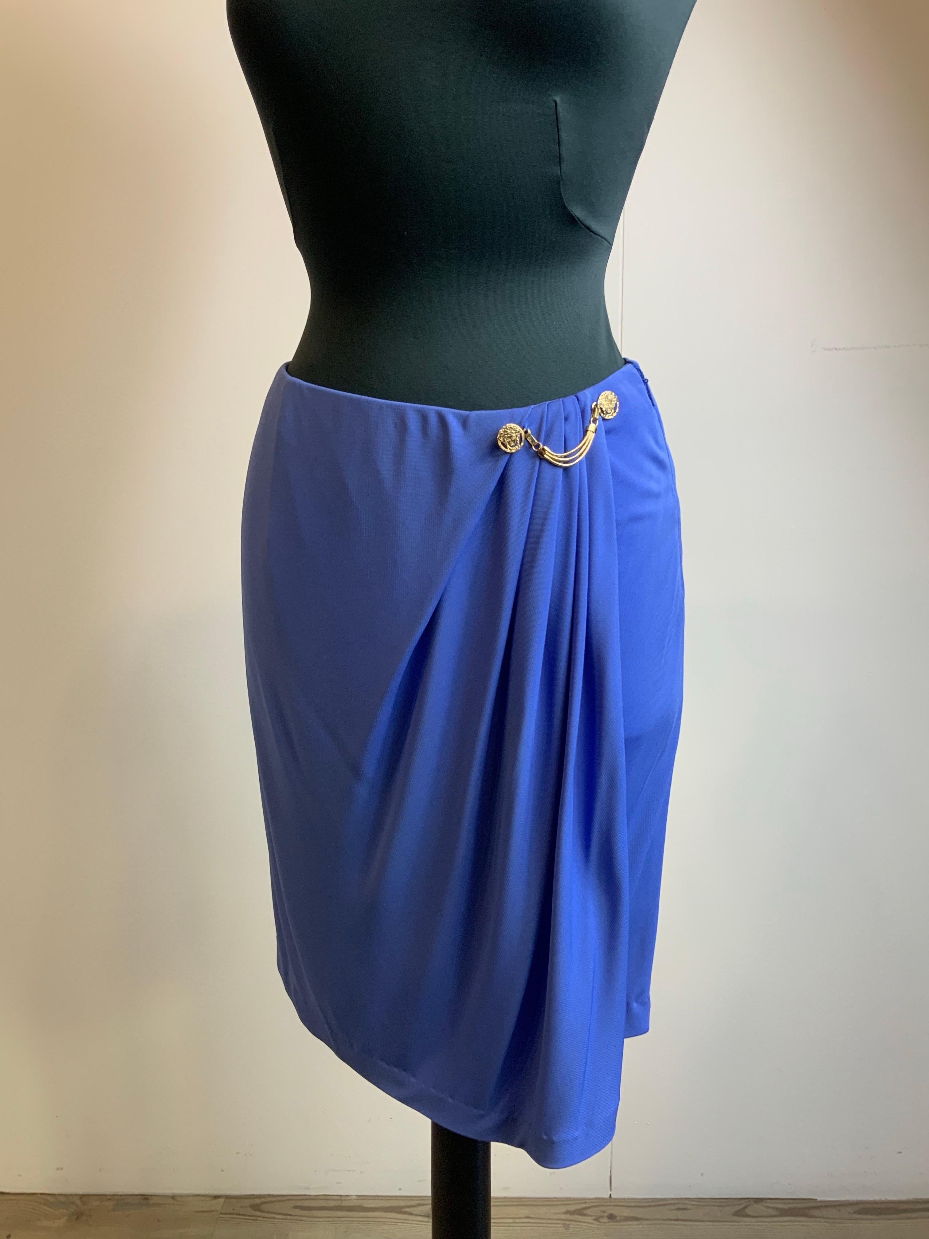 Femenino o masculino Conjunto de top y falda Versace en venta