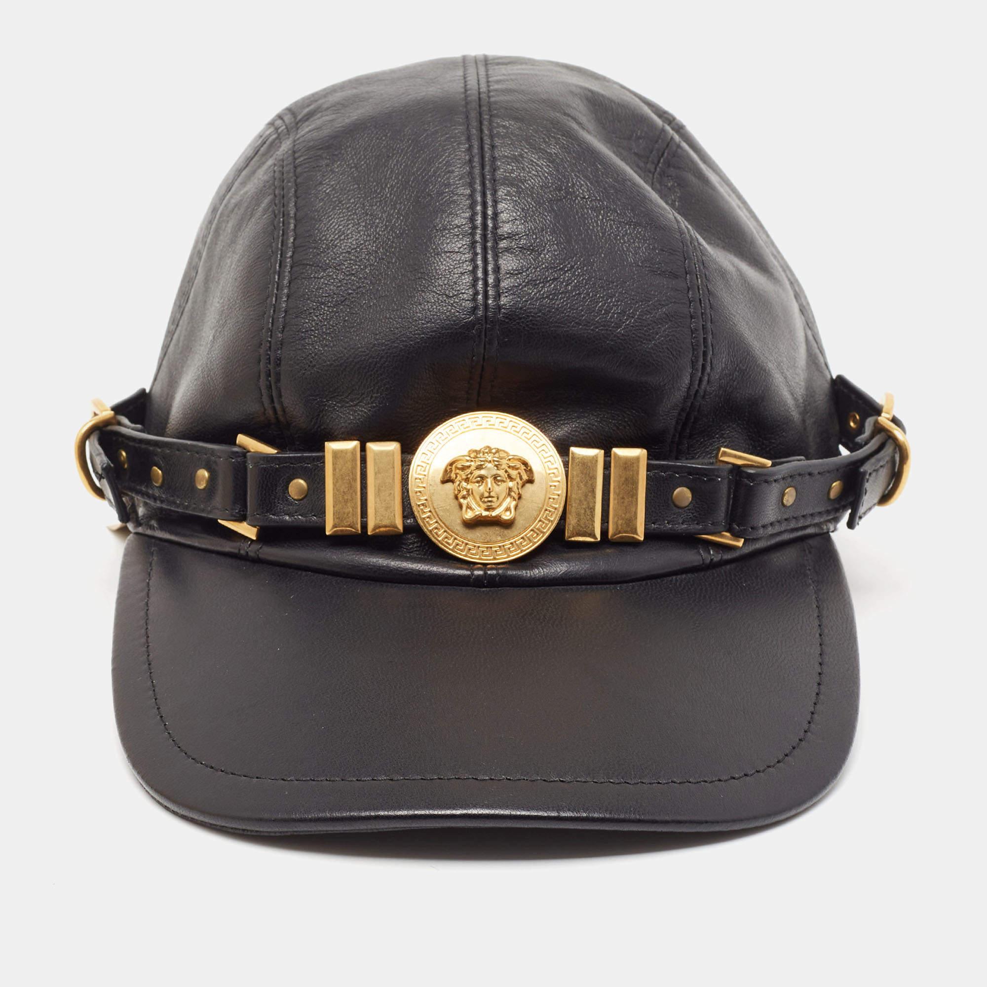 Versace Tribute Black Leather Medusa Medalion Baseball Cap Size 57 In Good Condition For Sale In Dubai, Al Qouz 2