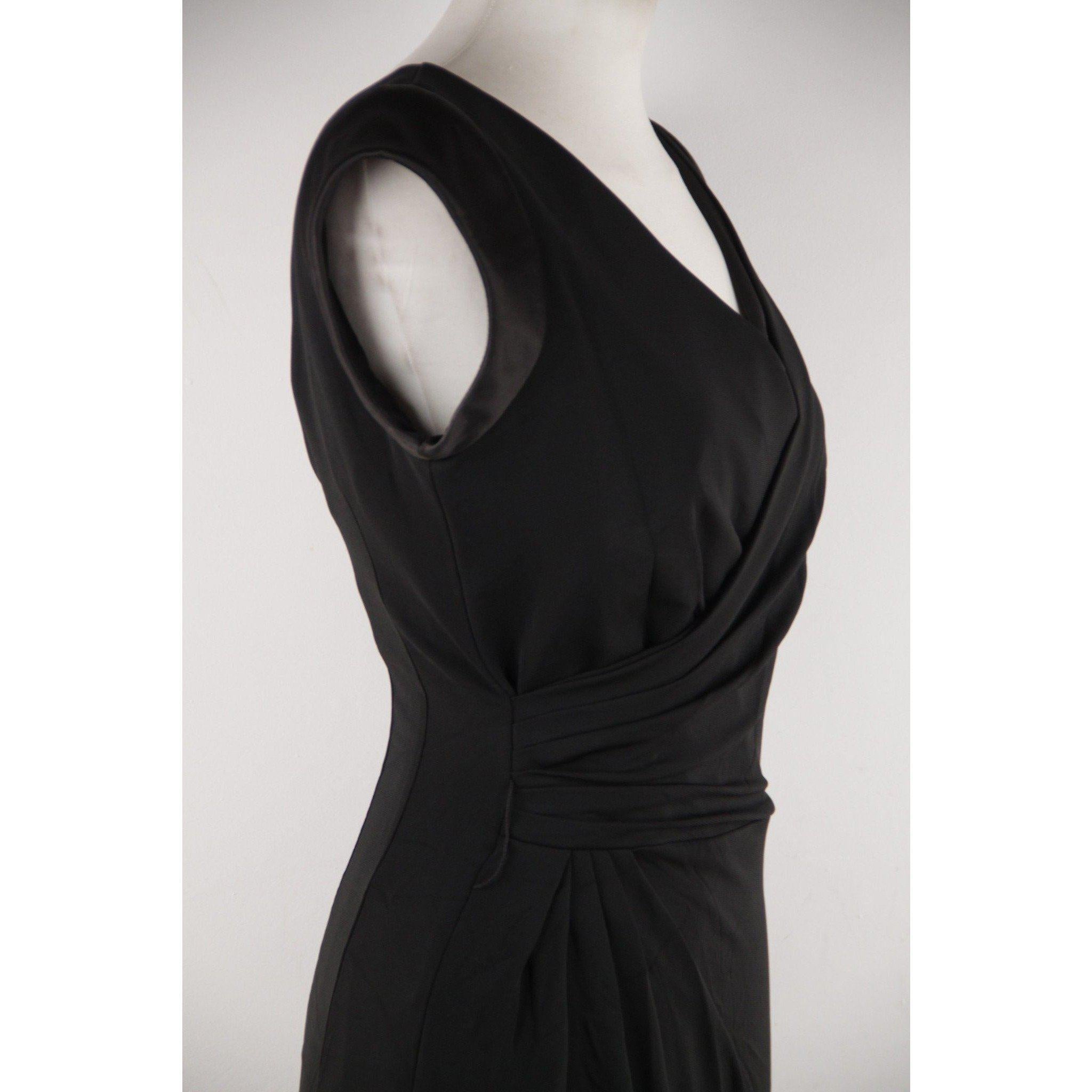 VERSACE V Neck LITTLE BLACK DRESS Sheath w/ Drape Front SIZE 40 In Excellent Condition In Rome, Rome