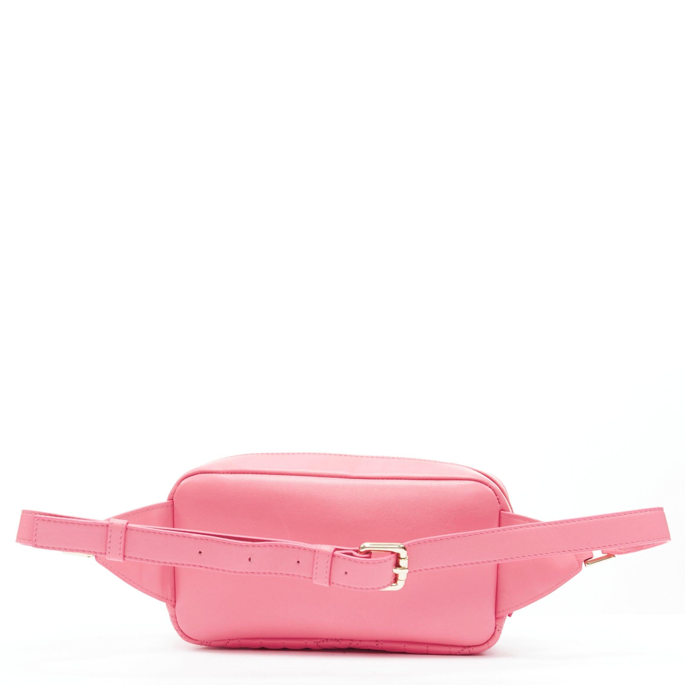 VERSACE Vanitas Barocco rosa in pelle trapuntata oro Medusa crossbody in vita In condizioni Nuovo in vendita a Hong Kong, NT