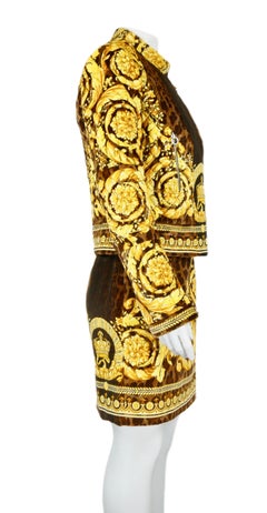 VERSACE vestido barocco de terciopelo y chaqueta biker pre otoño 2011