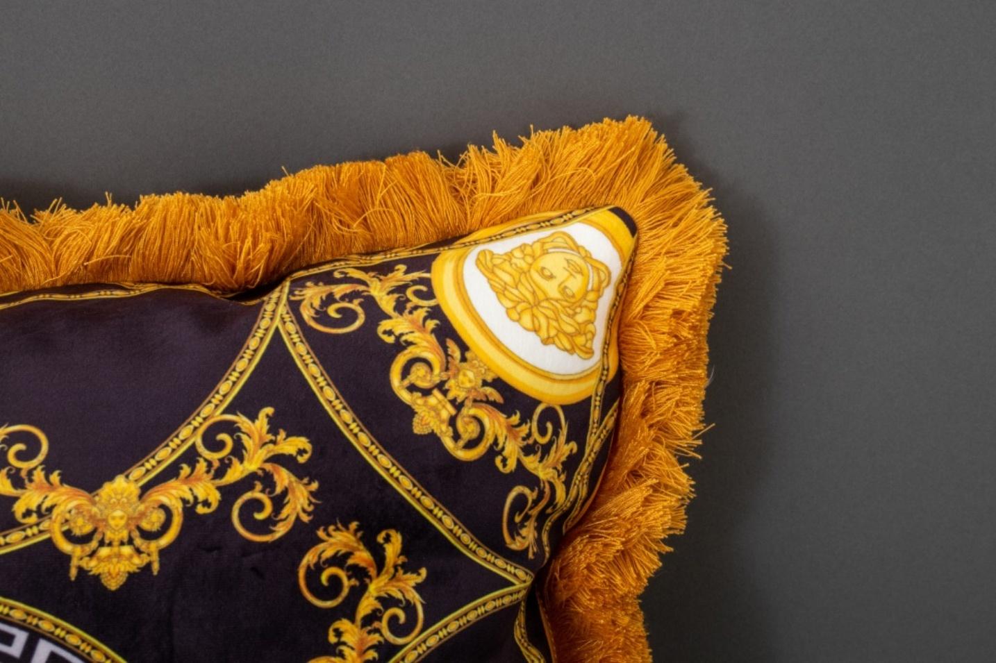 versace pillow