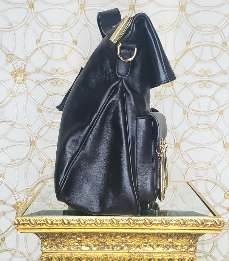VERSACE VERSUS BLACK GOLDPLATED PINS HANDBAG/SHOULDER Bag For Sale at