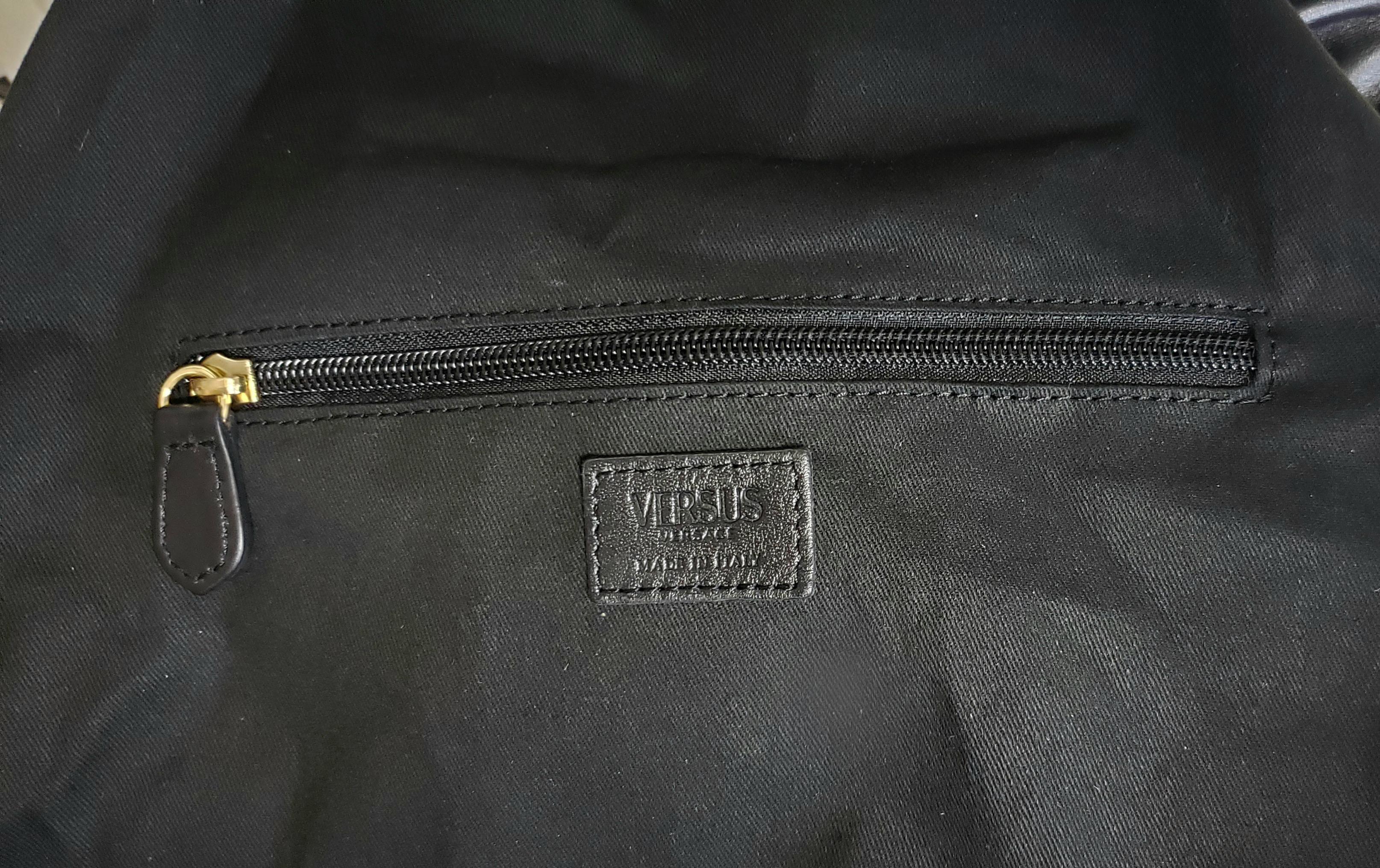 Women's or Men's VERSACE VERSUS BLACK GOLD-PLATED PINS HANDBAG/SHOULDER Bag