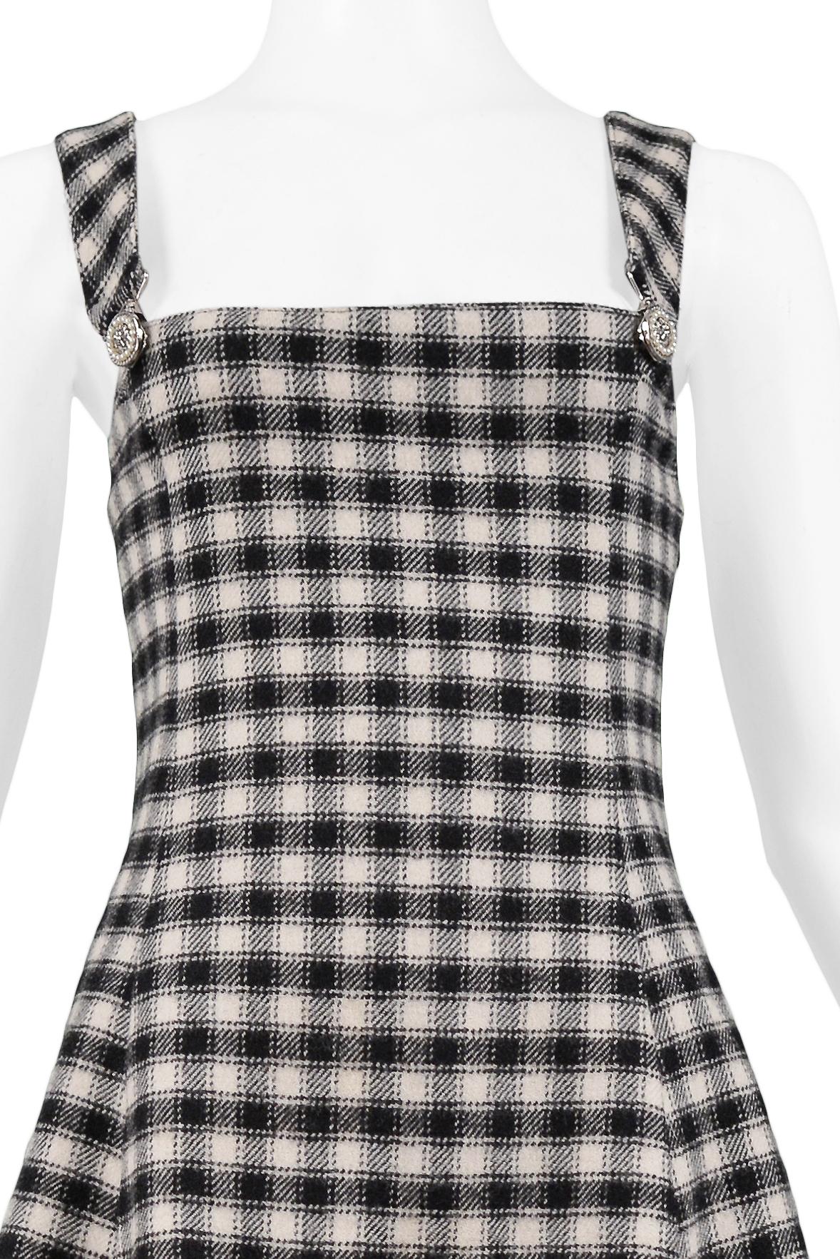 Versace Versus Vestido de Tirantes a Cuadros Blanco y Negro con Medallones Plateados Gris en venta