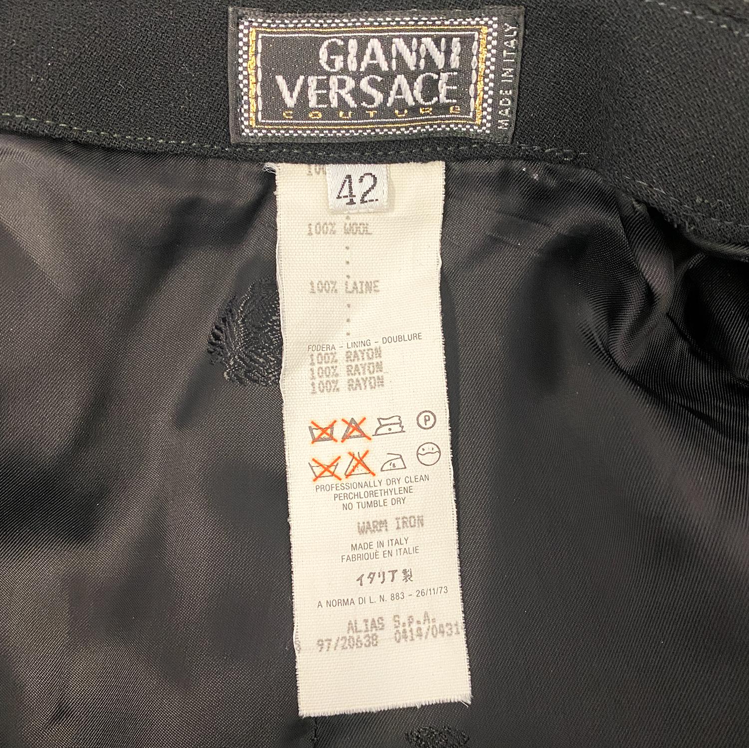 VERSACE Vintage 1997 Tailleur jupe contour Gianni Versace Couture en vente 3