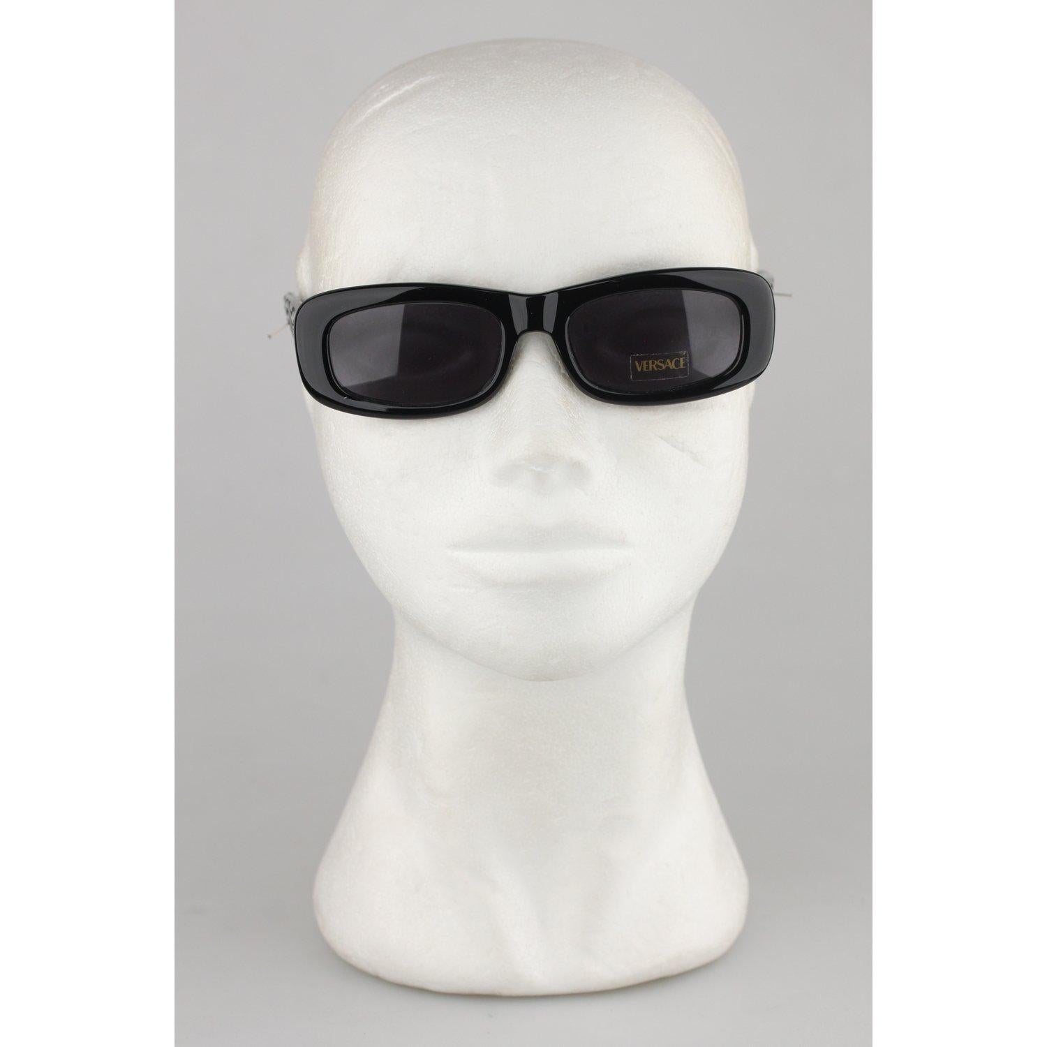 MATERIAL: Acetate COLOR: Black MODEL: Mod 257 Col 374 GENDER: Adult Unisex SIZE: Medium COUNTRY OF MANUFACTURE: Italy Condition CONDITION DETAILS: NOS (NEW OLD STOCK) Never worn or Used- They will come with a Generic Case Measurements MEASUREMENTS: