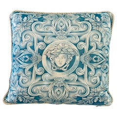 Coussin Medusa vintage Versace