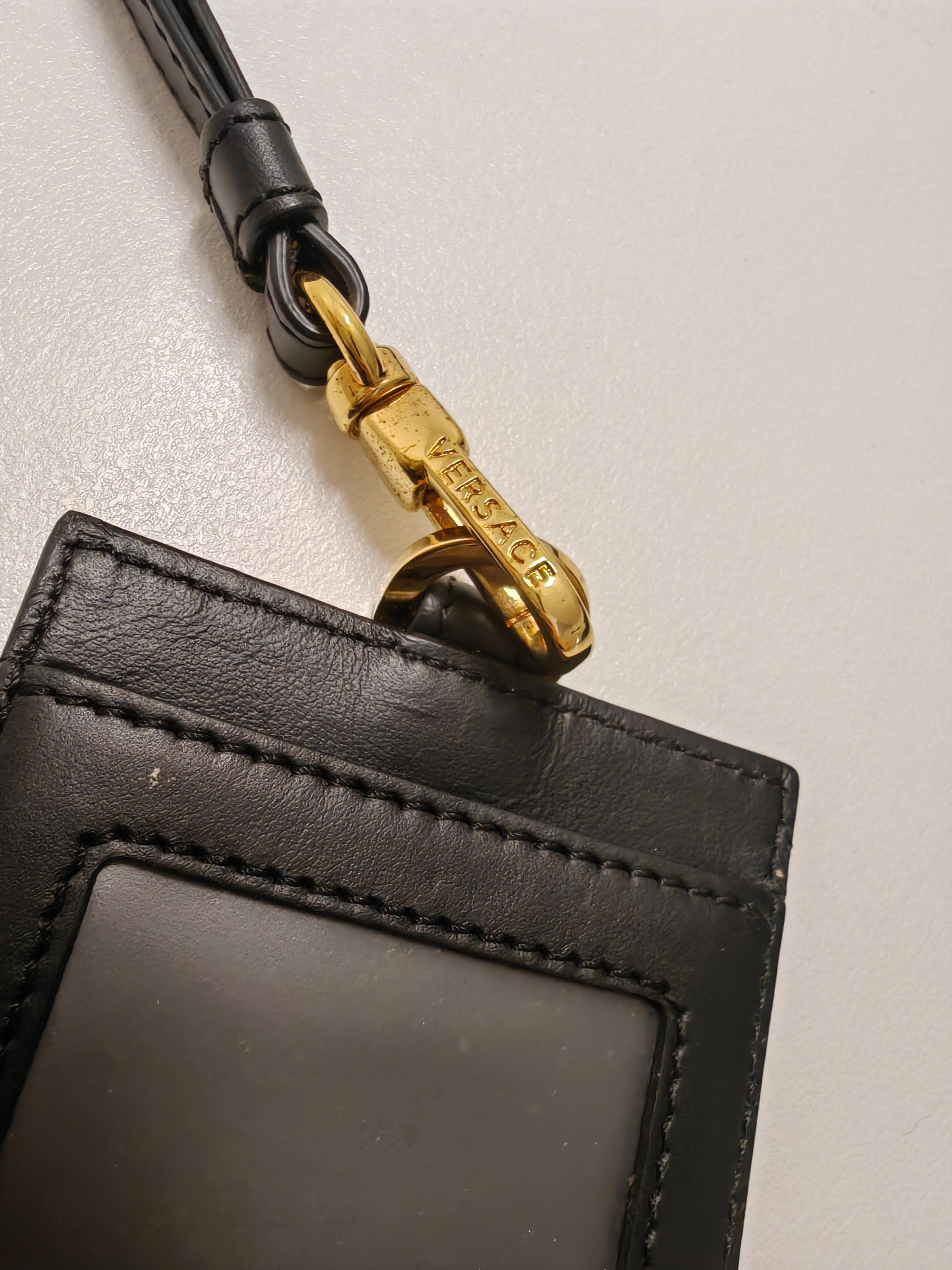 Versace Virtus ID Card Holder in Black For Sale 1
