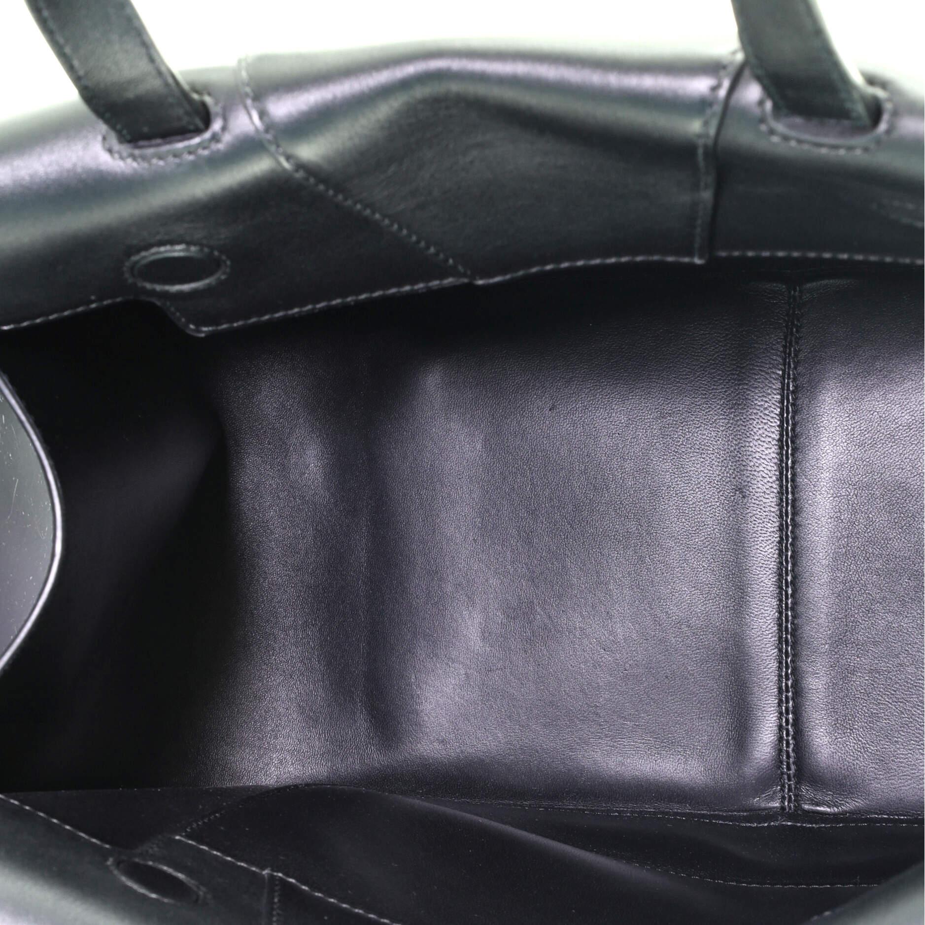 Versace Virtus Tragetasche aus Leder 1
