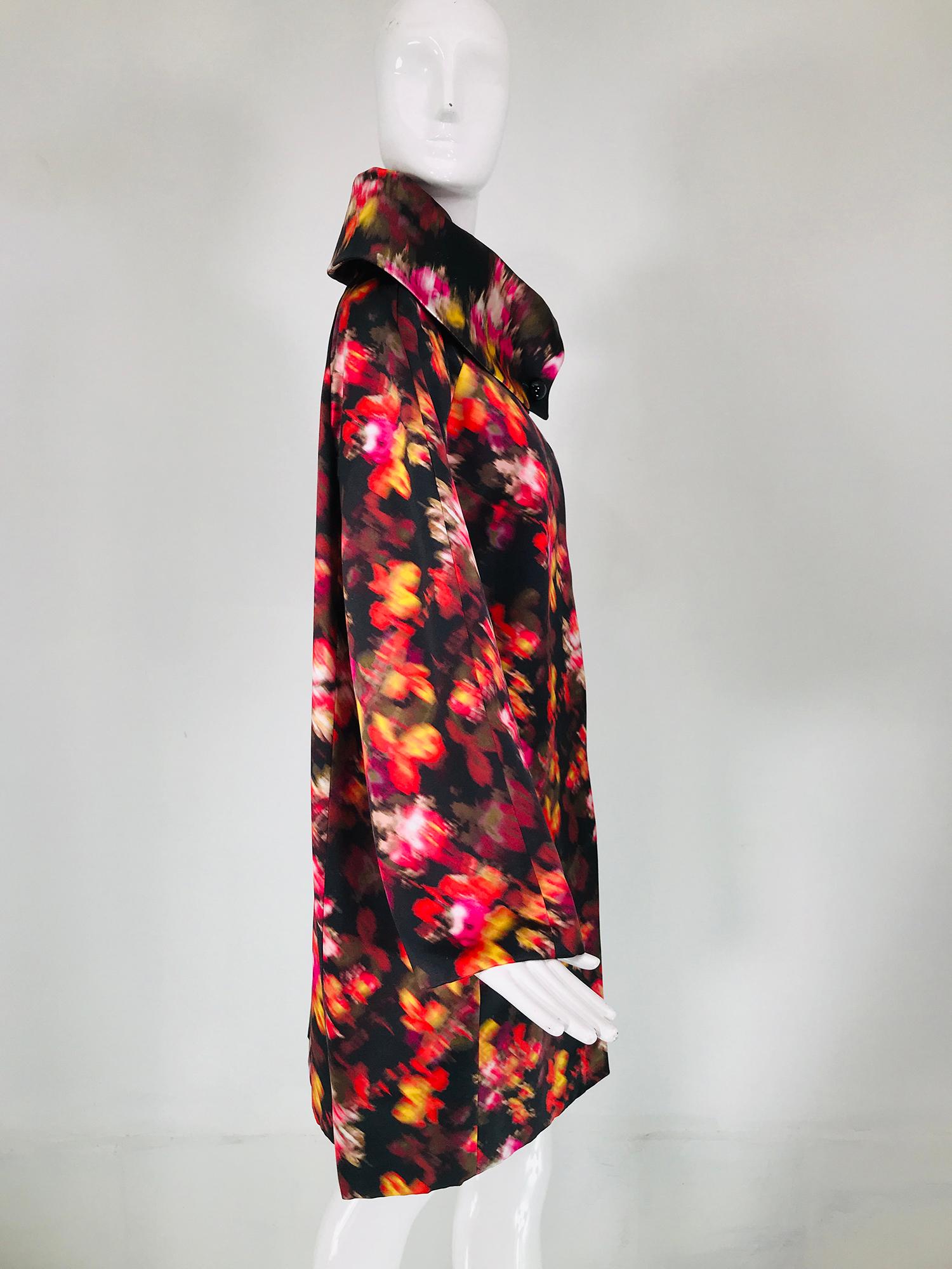 Versace Watery Floral Silk Coat with Rolled Stand Away Collar NWT For Sale 6