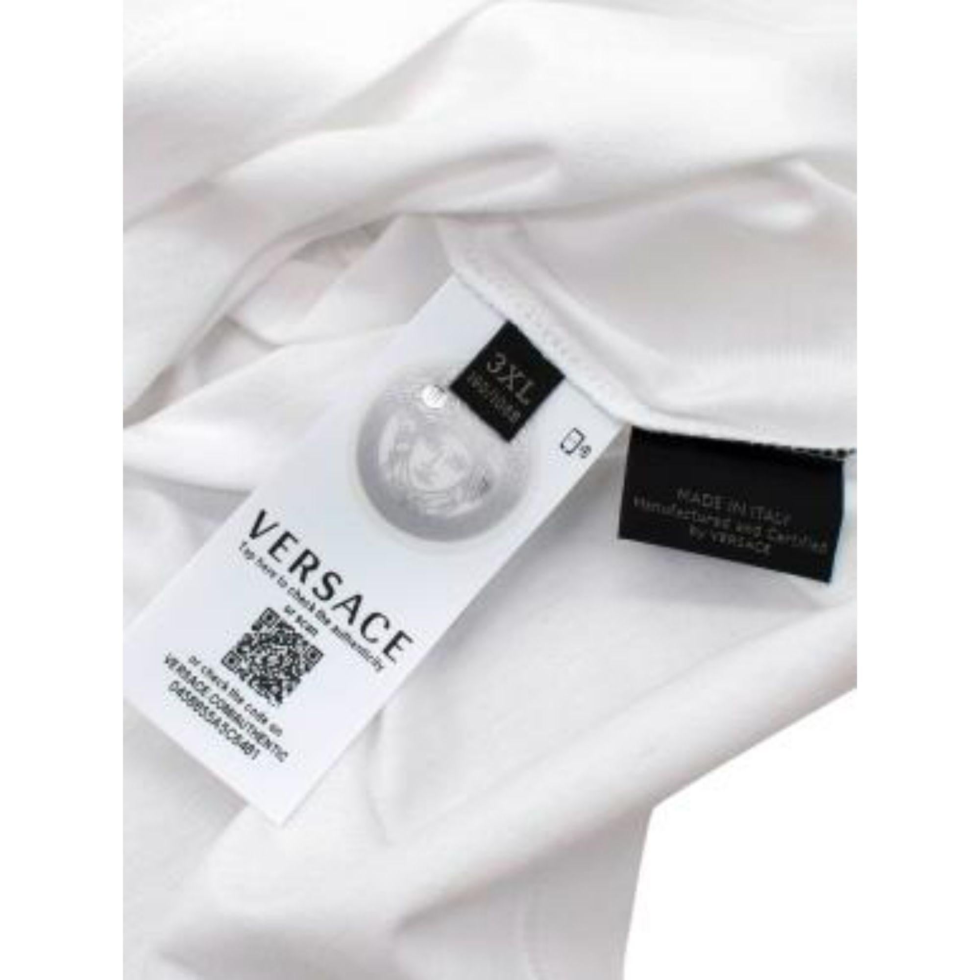 Versace White and Black Gianni Logo T-shirt For Sale 3
