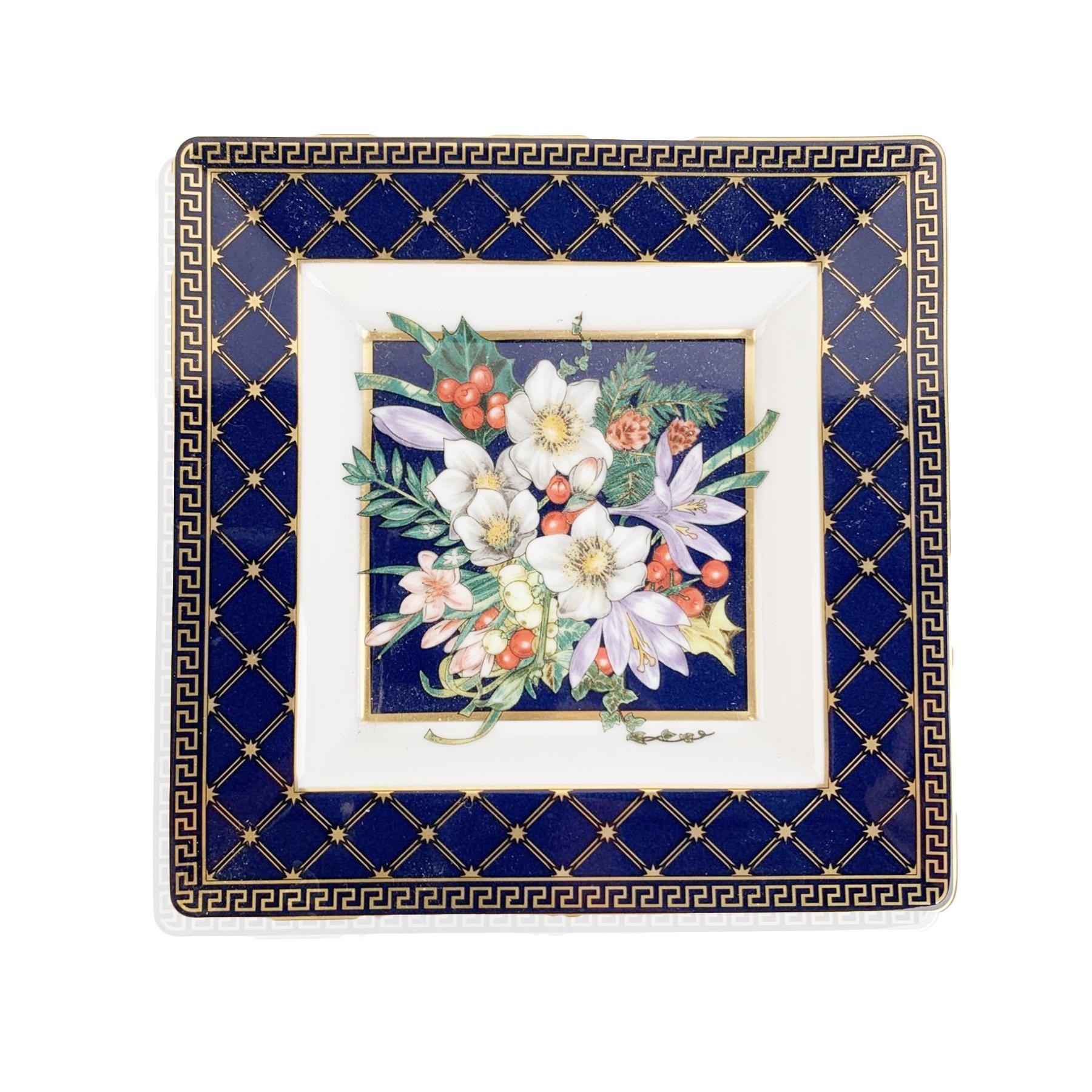 Versace square-shaped ashtray. White Rosenthal Porcelain with blue accents and with floral themed. ''Rosenthall - Versace - Let there be loved 2002