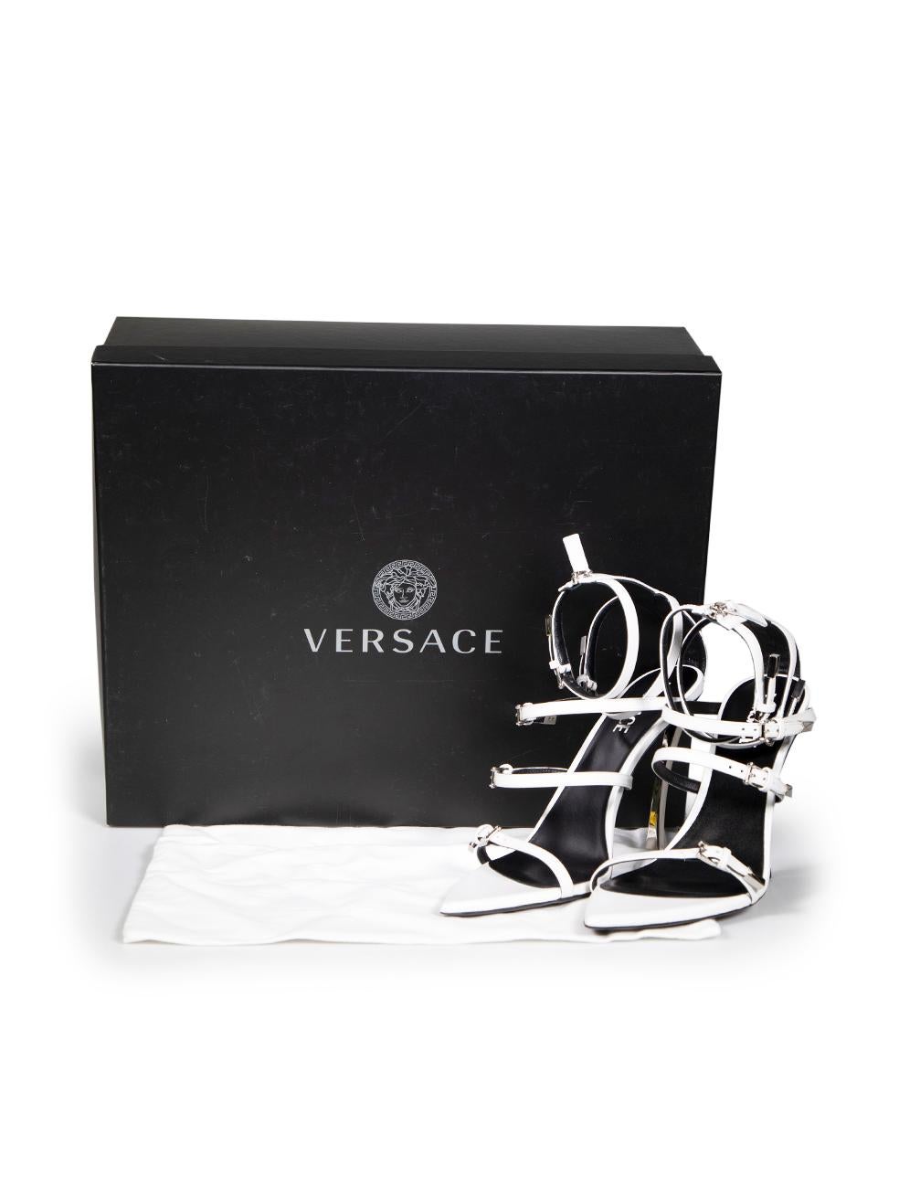 Versace Sandales à lanières à la cheville en cuir blanc, taille IT 40 en vente 2