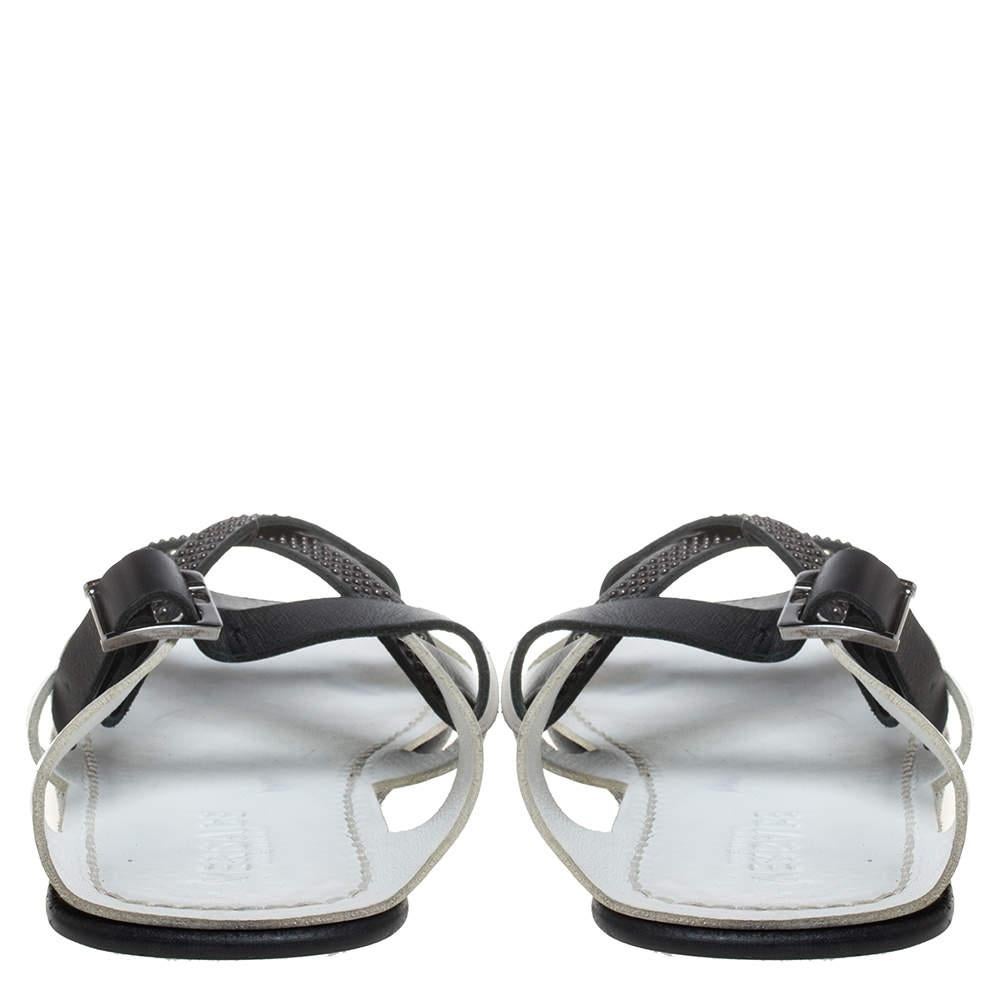 Uomo Versace Sandali incrociati in pelle bianca taglia 43