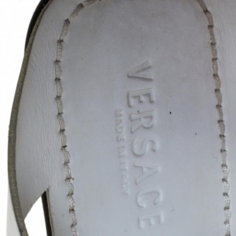Men's Versace White Leather Crossover Slide Sandals Size 43 For Sale