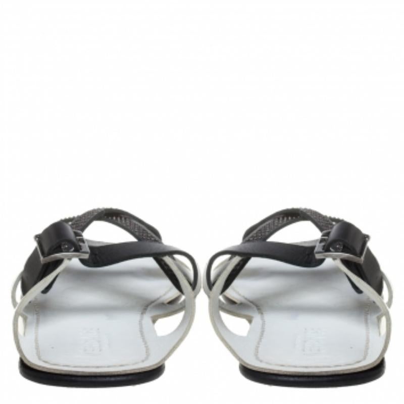 Versace White Leather Crossover Slide Sandals Size 43 For Sale 1