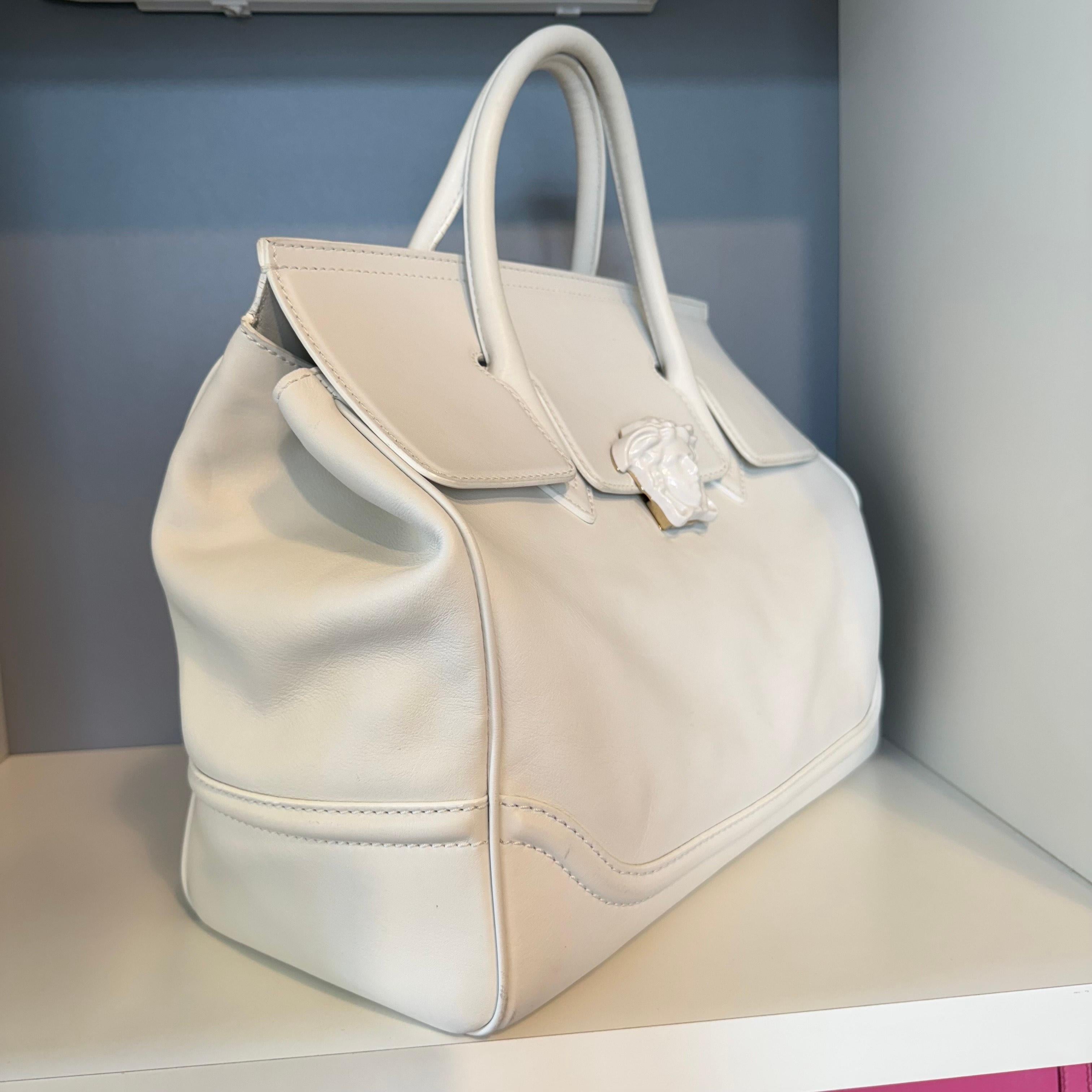 Versace Bolso Palazzo Imperio Piel Blanco en Bueno estado para la venta en Gazzaniga (BG), IT