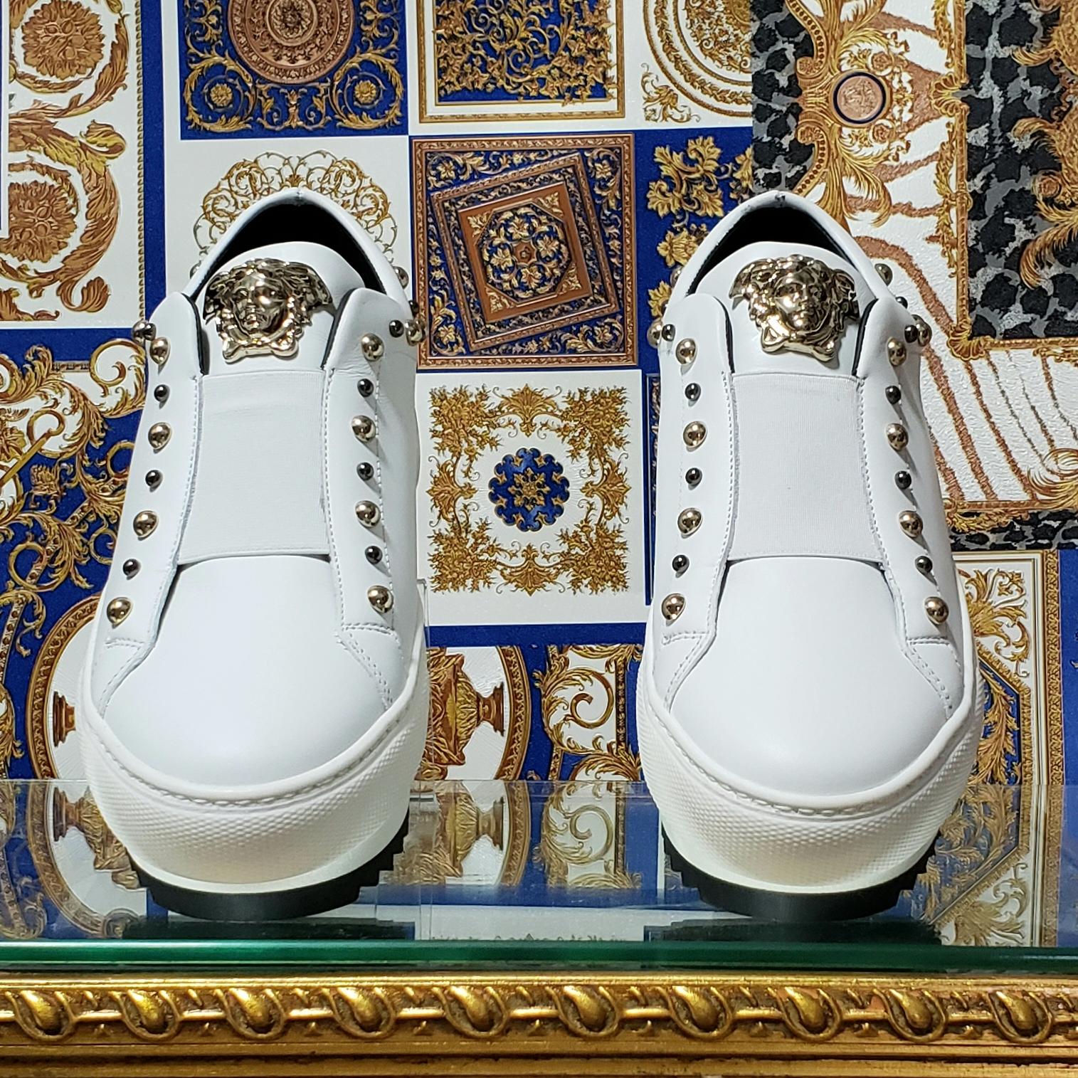VERSACE WHITE LEATHER SNEAKERS with GOLD 3D MEDUSA 36.5, 37 1