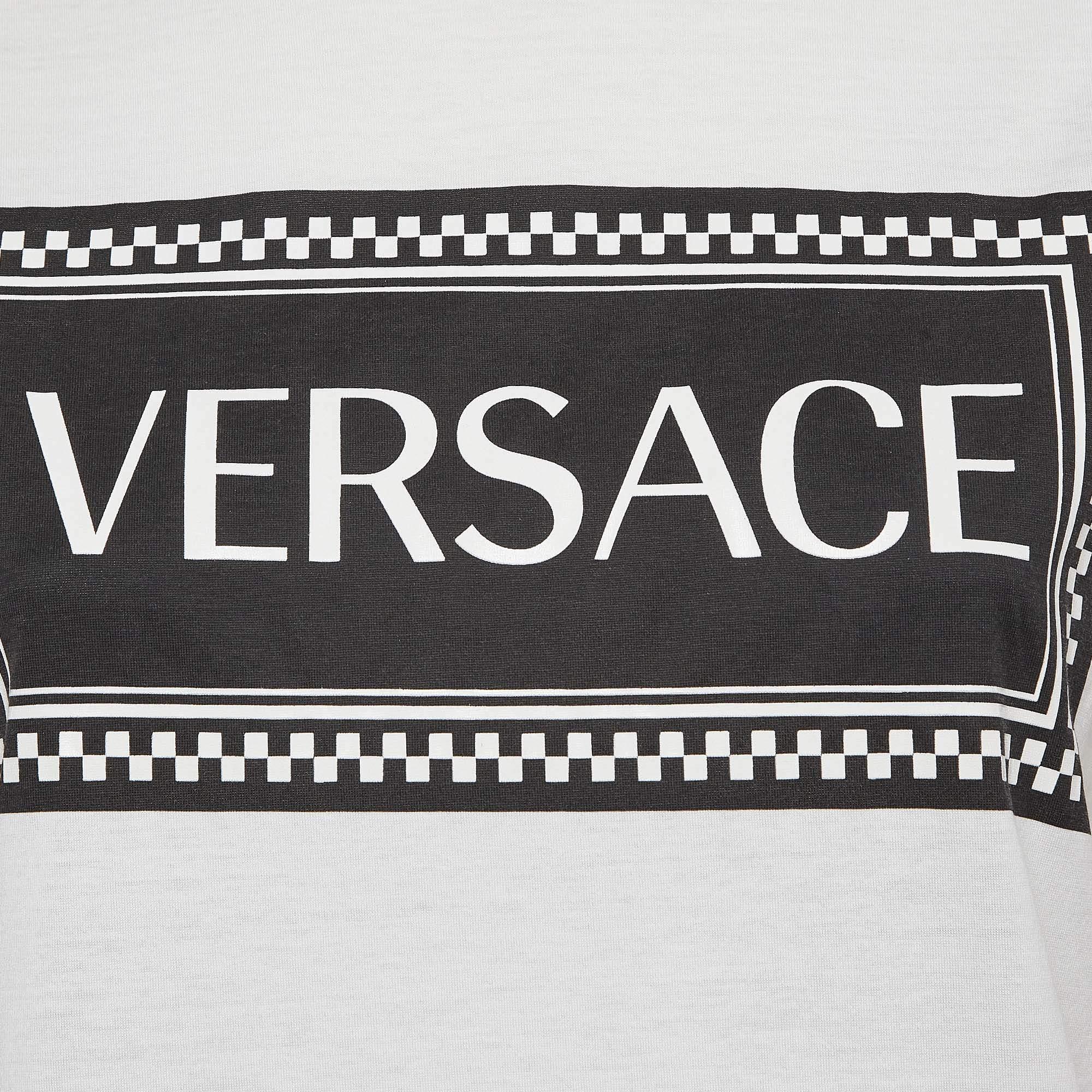 Camiseta de algodón con logotipo blanco Versace S Gris en venta