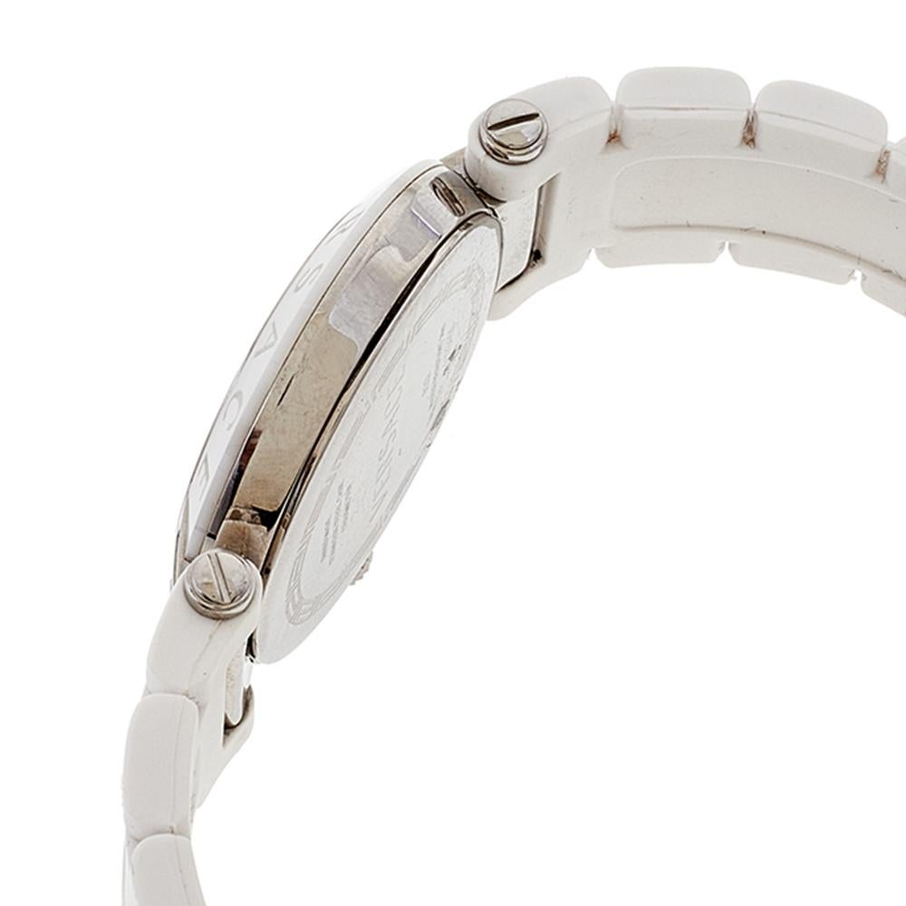 Contemporary Versace White Mother Of Pearl White Ceramic Rubber Reve Women's Wristwatch 35 mm