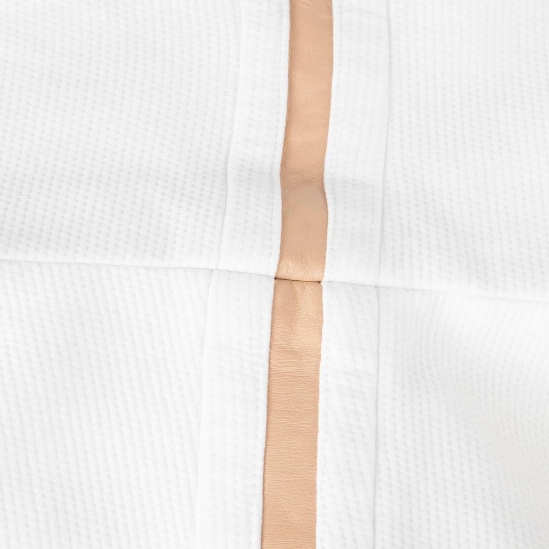 Blanc Robe fourreau midi blanche de Versace Taille XL en vente