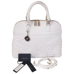Used VERSACE WHITE QUILTED LEATHER HANDBAG/Shoulderbag