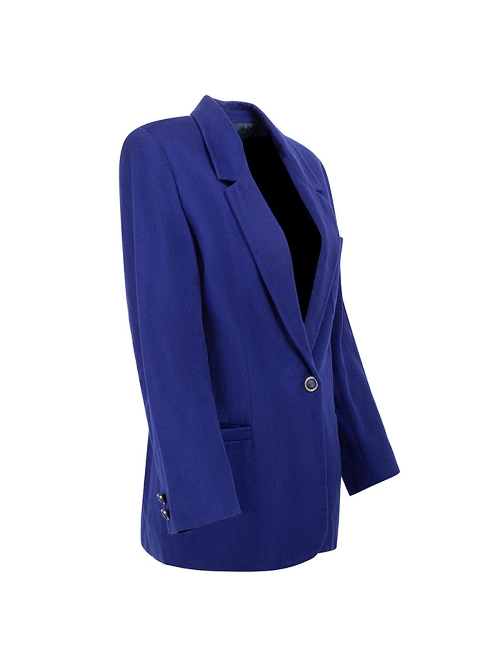CONDITION is Very good. Minimal wear to the blazer is evident. Minimal wear to both cuffs with bobbling on this used Versus Versace designer resale item. Please note that this item is missing a brand label.



Details


Electric blue

Wool

Single