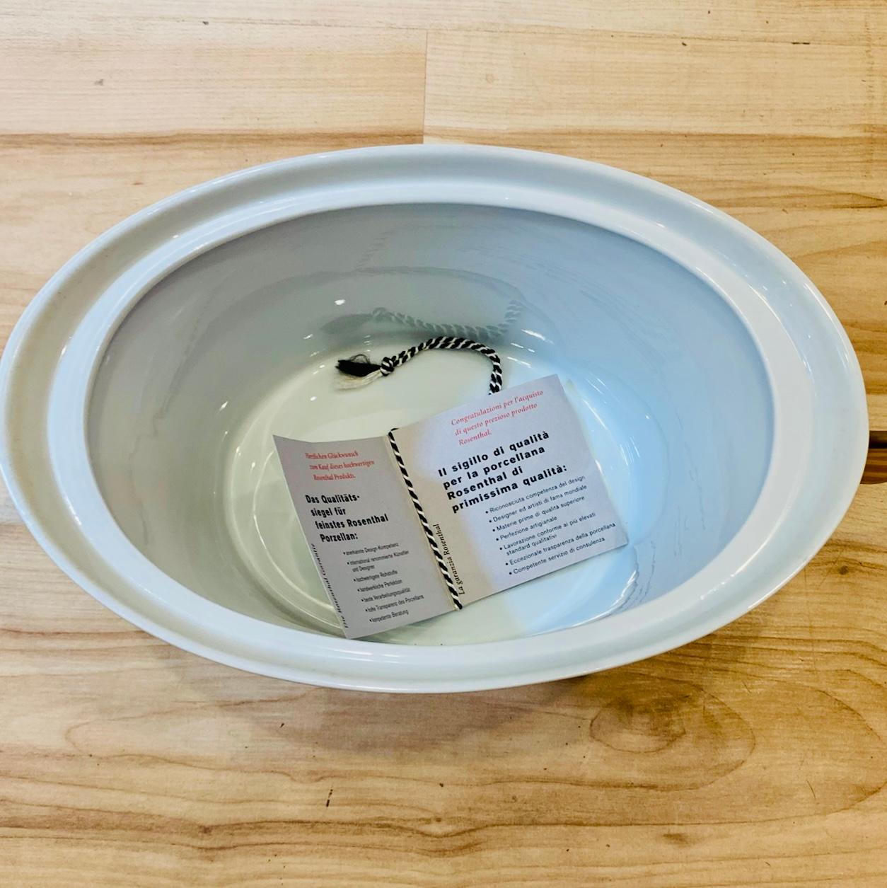 Versace x Rosenthal Barocco Covered Vegetable Dish In Excellent Condition In Sacramento, CA