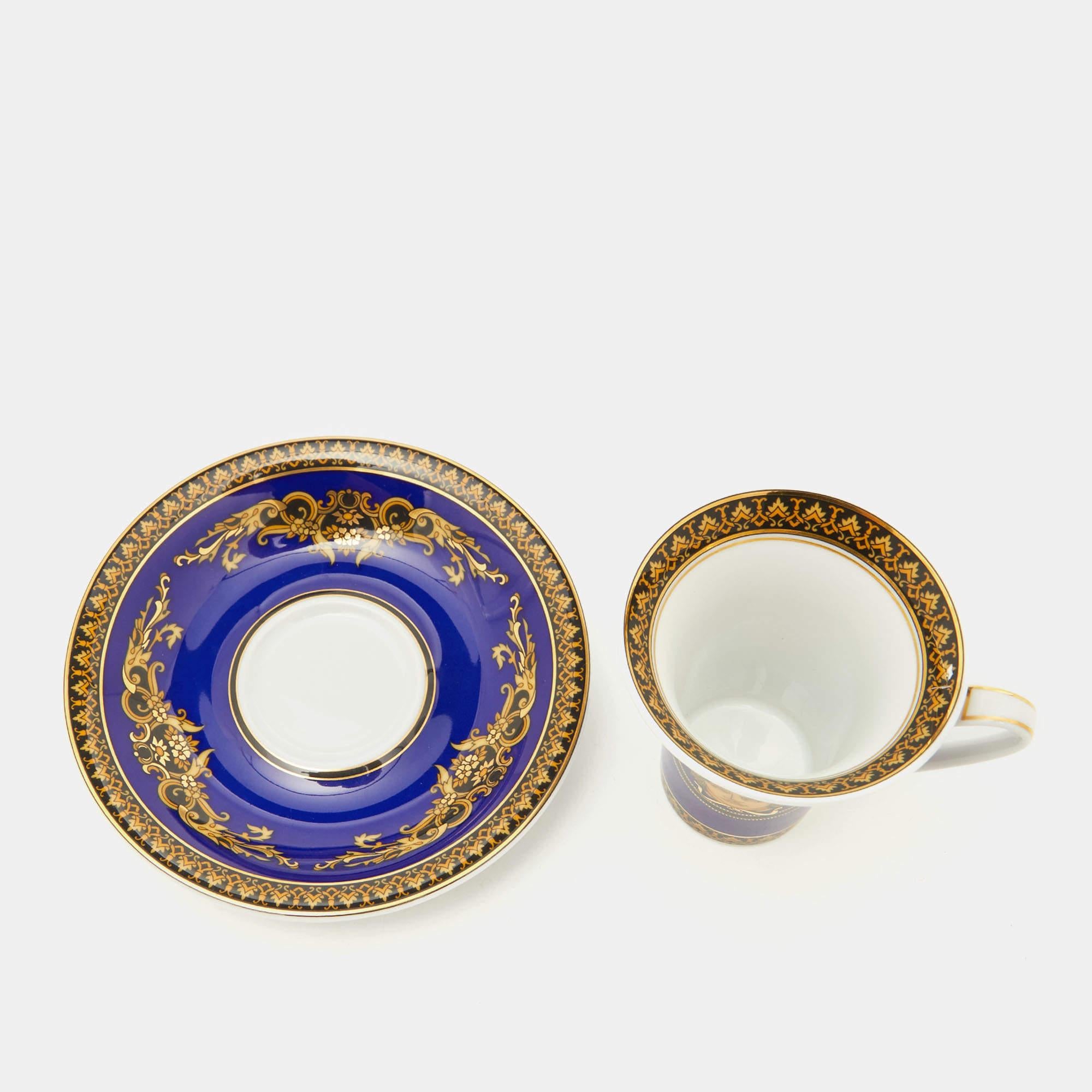Enter Versace's magical world with the Medusa collection. Made in collaboration with Rosenthal, this set of espresso cup is made of porcelain and adorned with exquisite symbols of Medusa and other signature motifs.

Includes: Authenticity Card,