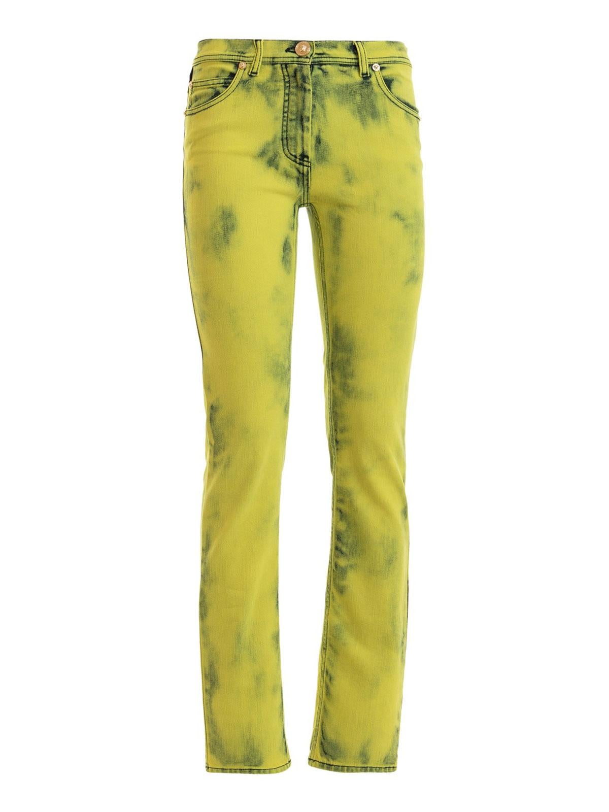 Versace Yellow Acid Wash Denim Skinny Jeans with Logo Label Size 27 For Sale 2