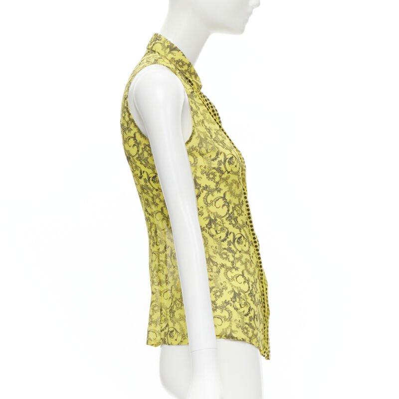 VERSACE yellow silk Baroque print dot pleated collar sleeveless shirt IT40 S In Excellent Condition For Sale In Hong Kong, NT
