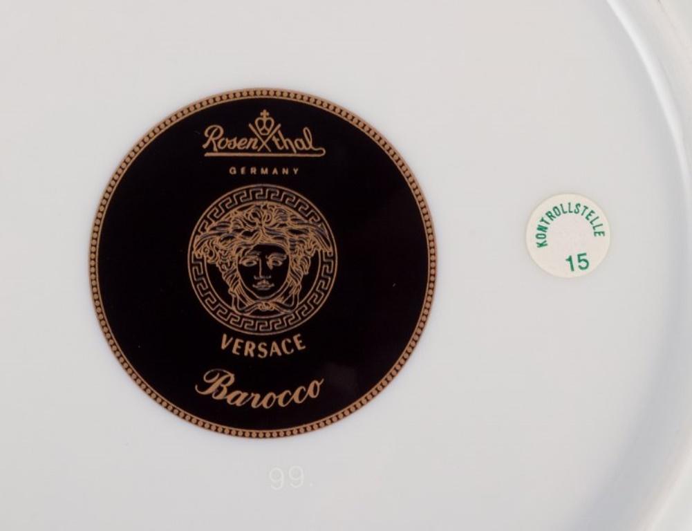 Versage para Rosenthal, dos platos de porcelana barroca, finales del siglo XX Porcelana en venta