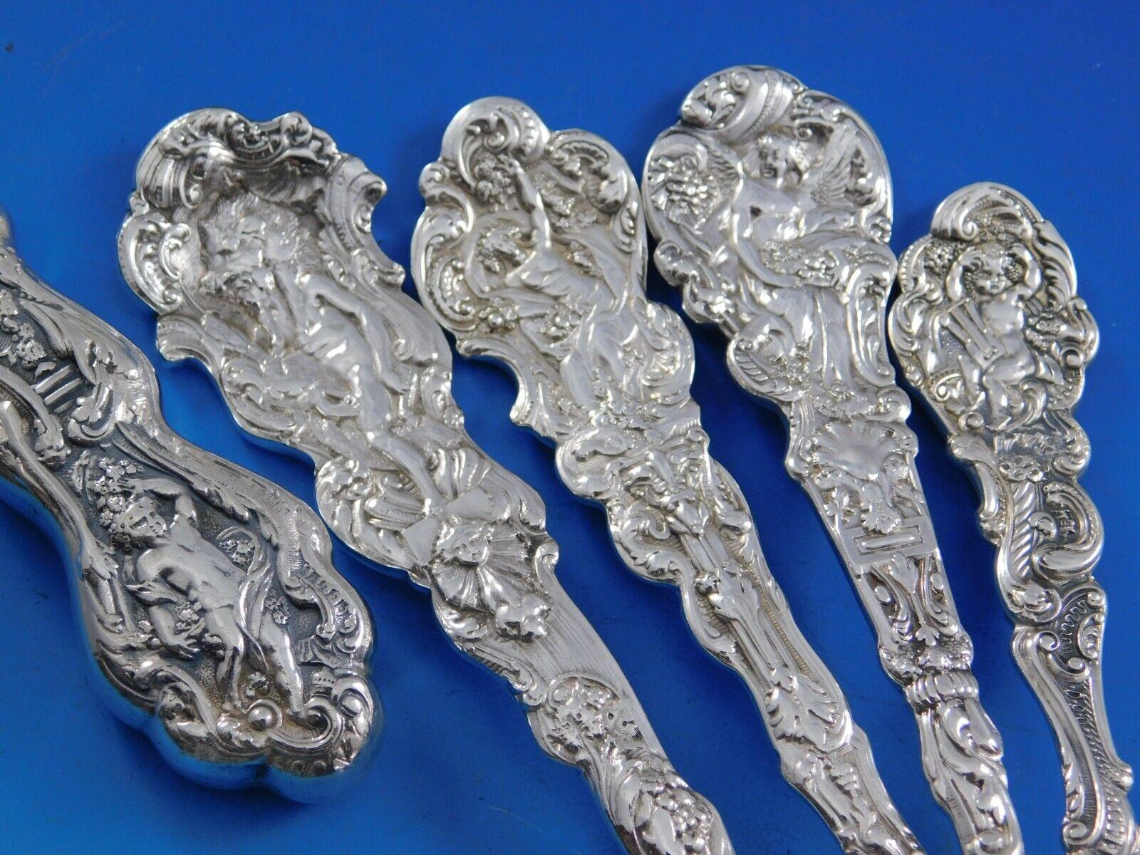 XIXe siècle Ensemble de couverts en argent sterling Versailles par Gorham 8 personnes, 70 pièces en vente