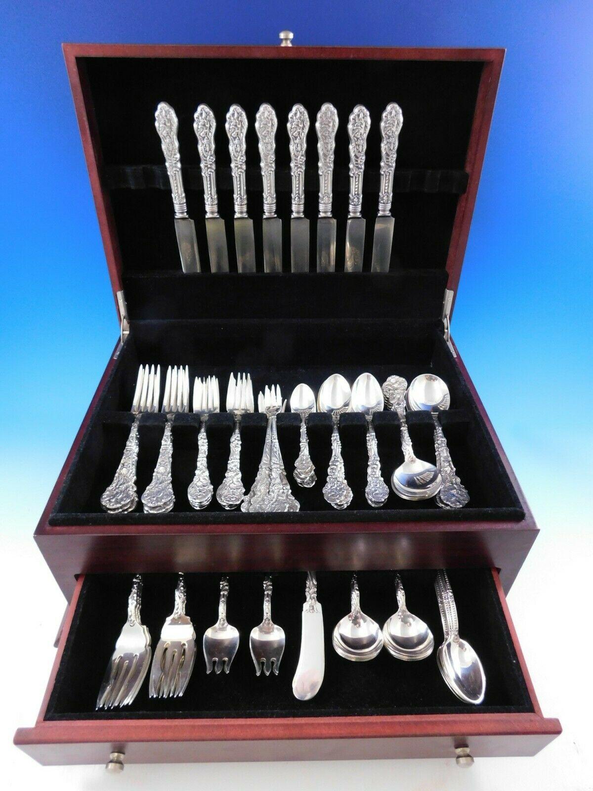 Superb Versailles by Gorham sterling silver flatware set - 96 pieces. This set includes:

8 knives, 8 7/8