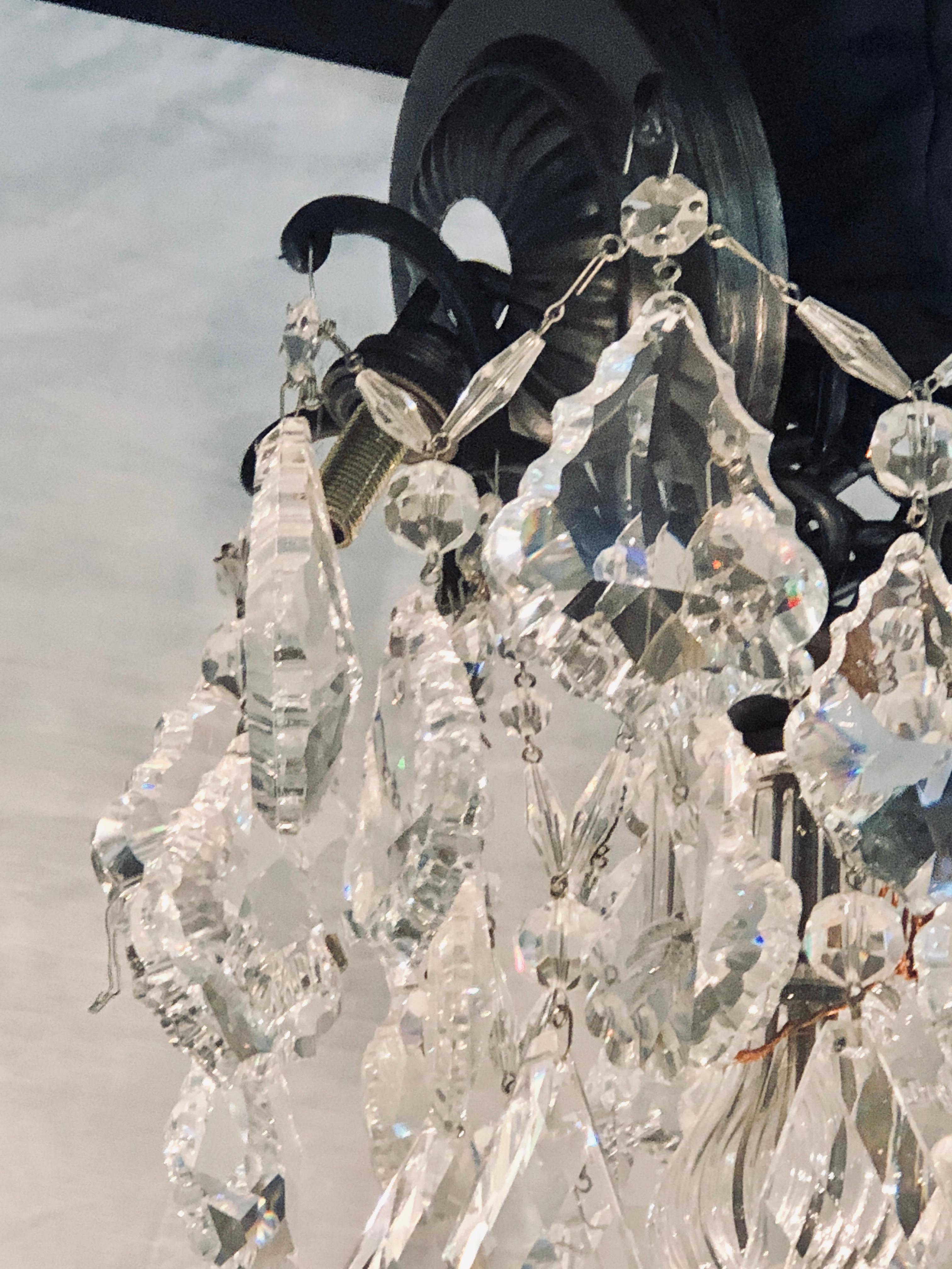 Lustre Versailles avec pendentifs en cristaux et strass Swarovski en vente 2