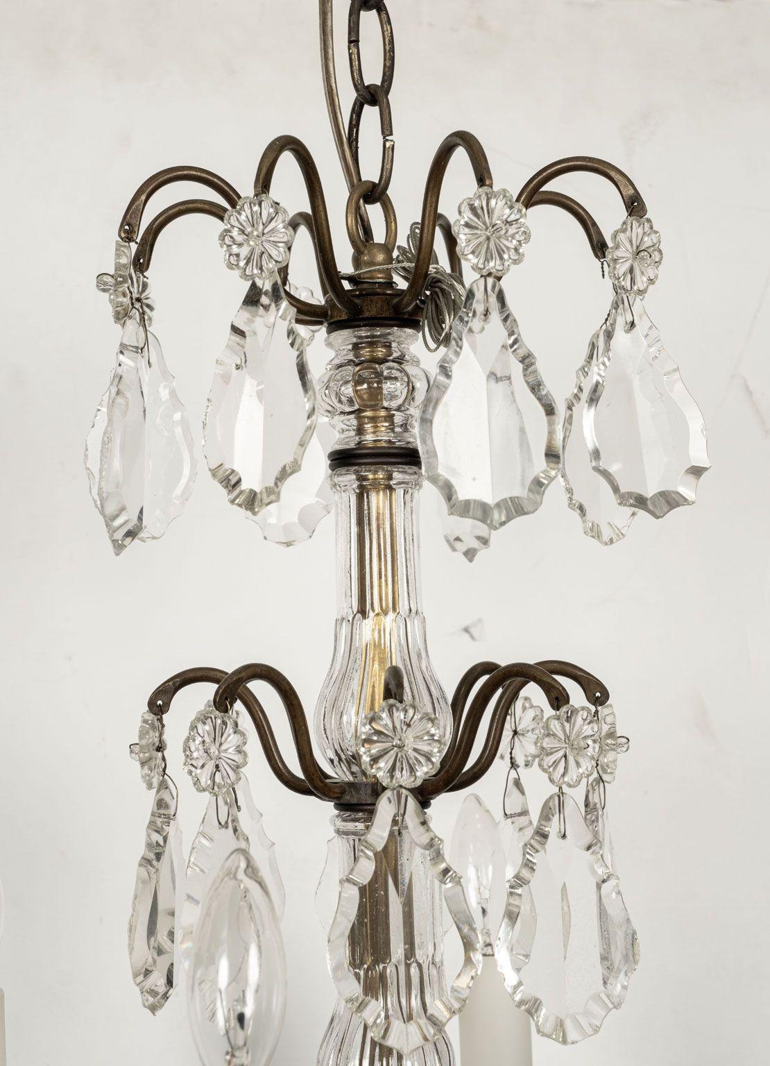 Francese Lampadario in stile Versailles in bronzo dorato in vendita