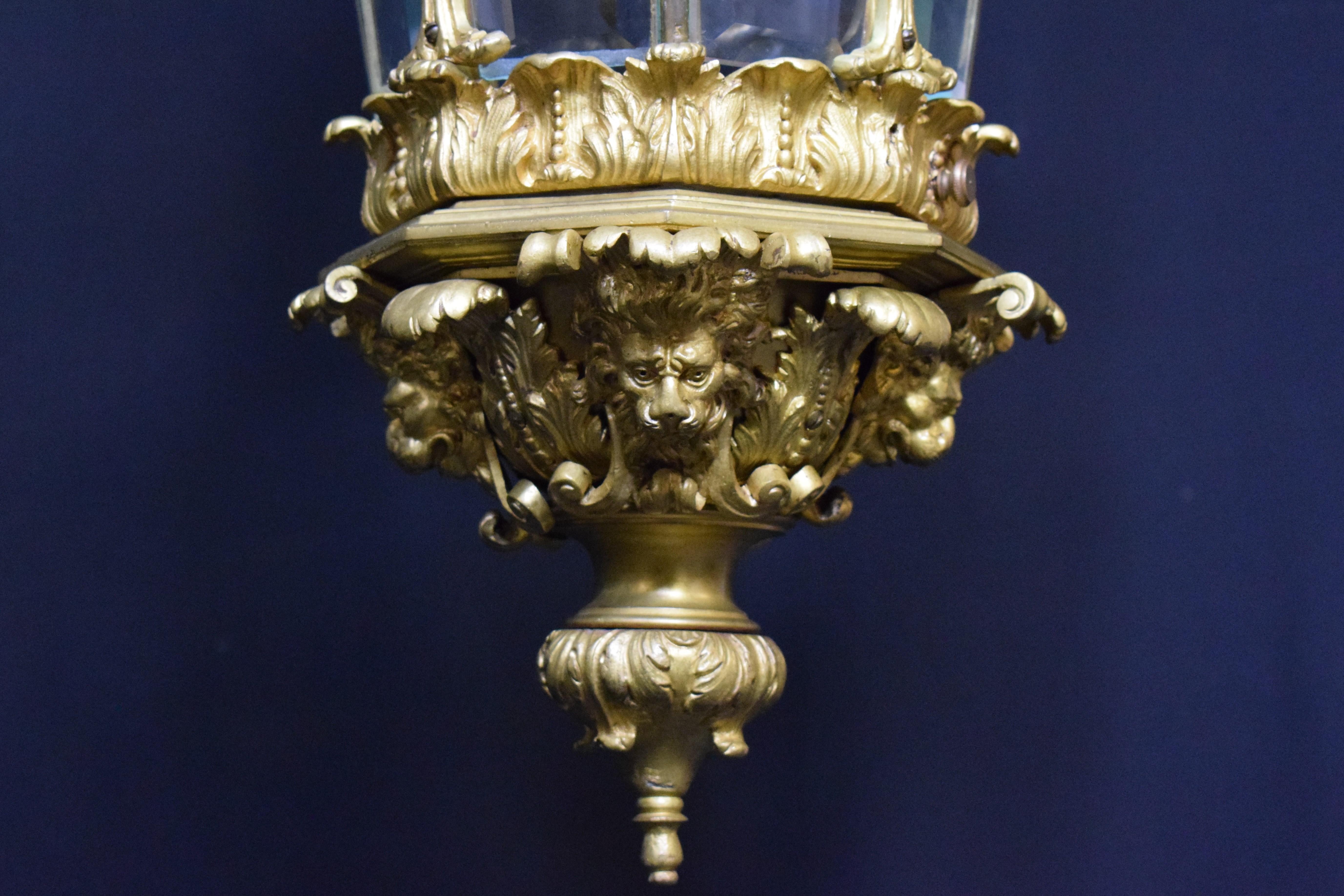 Vergoldete Bronze-Laterne im Stil von „Versailles“ im Angebot 3