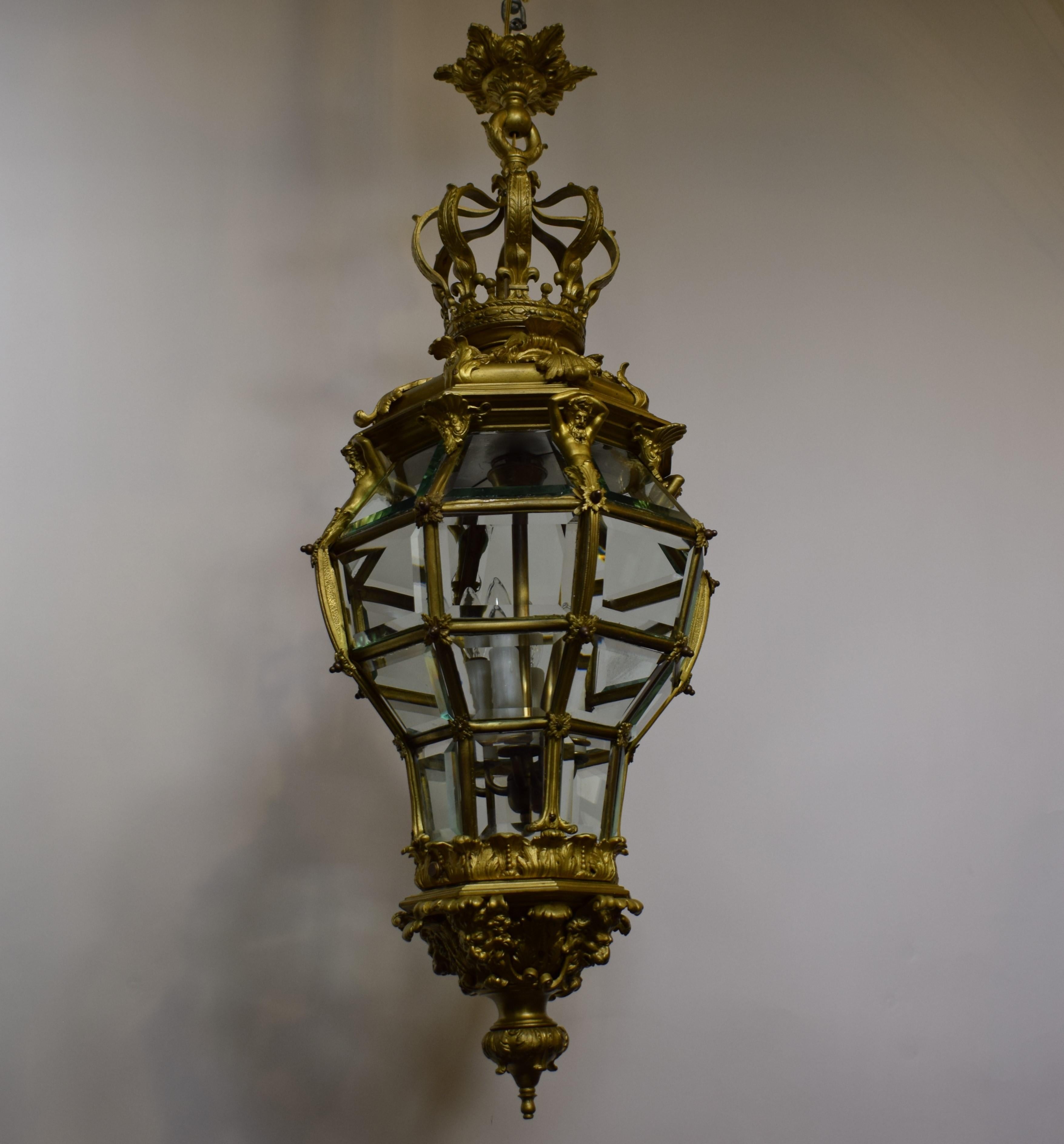 Vergoldete Bronze-Laterne im Stil von „Versailles“ im Angebot 8