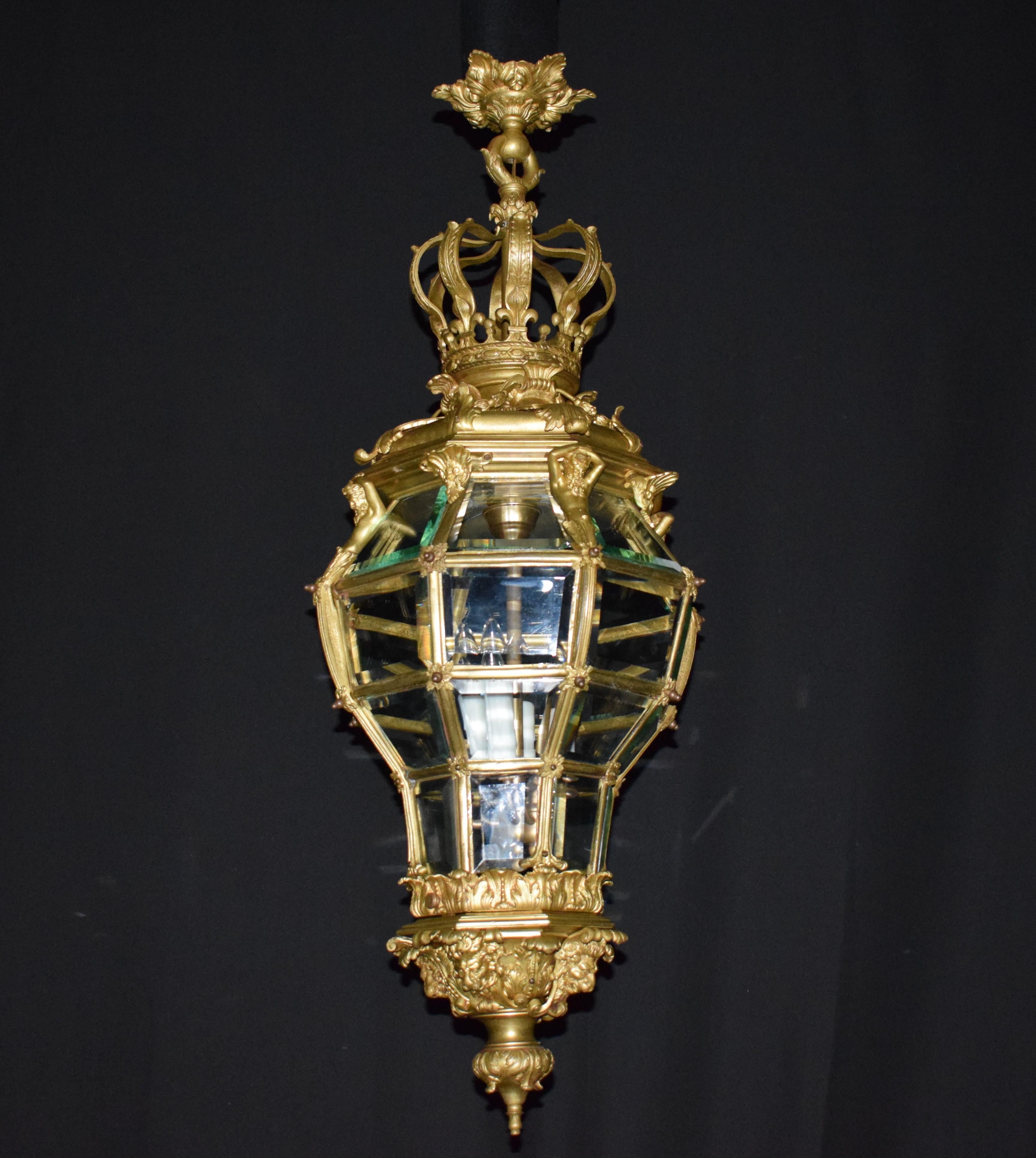 Vergoldete Bronze-Laterne im Stil von „Versailles“ im Angebot 11