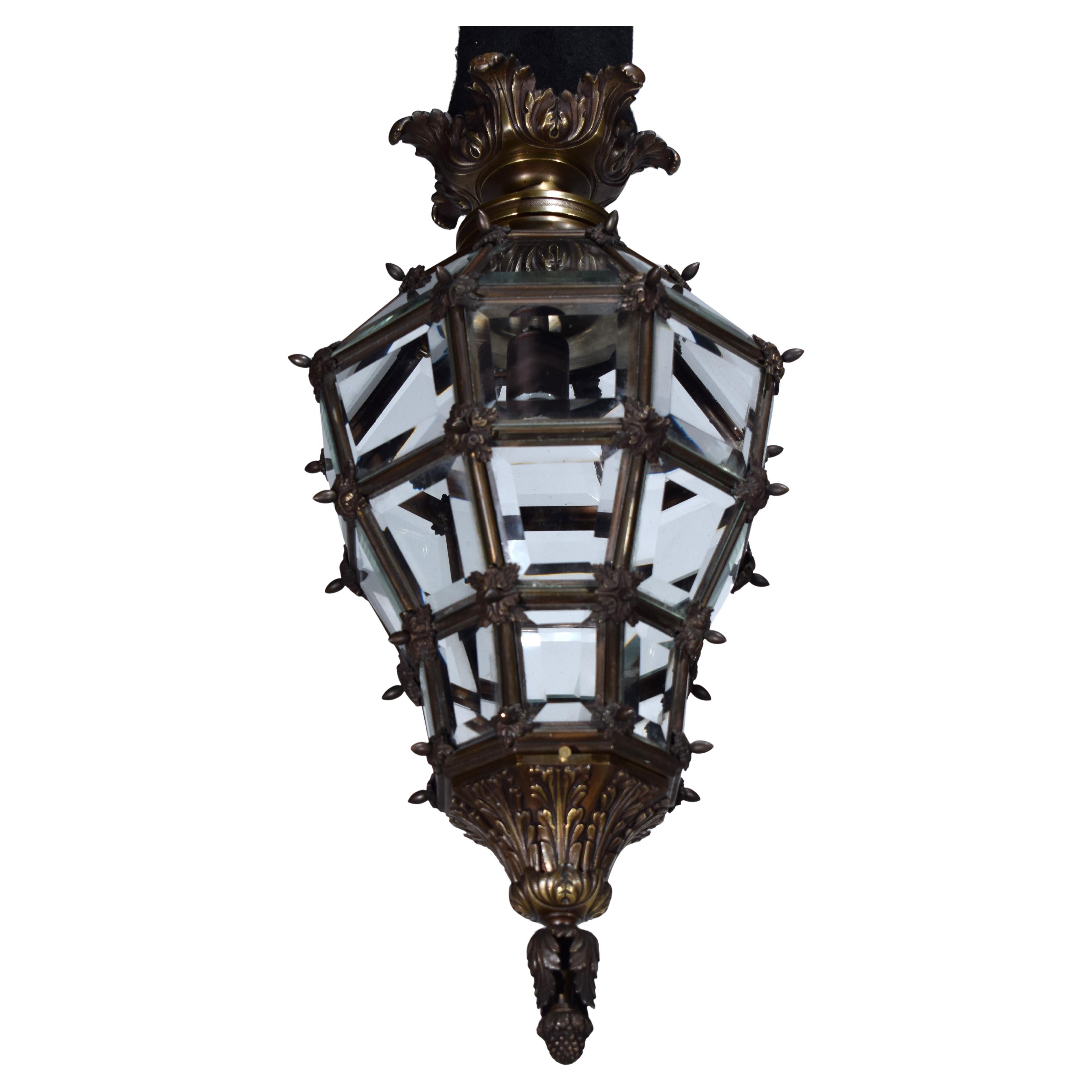 Lanterne "Versailles" en bronze doré en vente