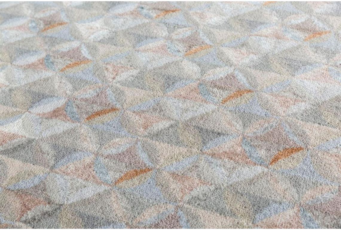 Indian VersaMaze Elegance Antique White & Rose Smoke 168x240 cm Handknotted Rug For Sale