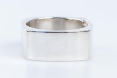 Versani men’s square silver 925  ring with an abstract geometric opening