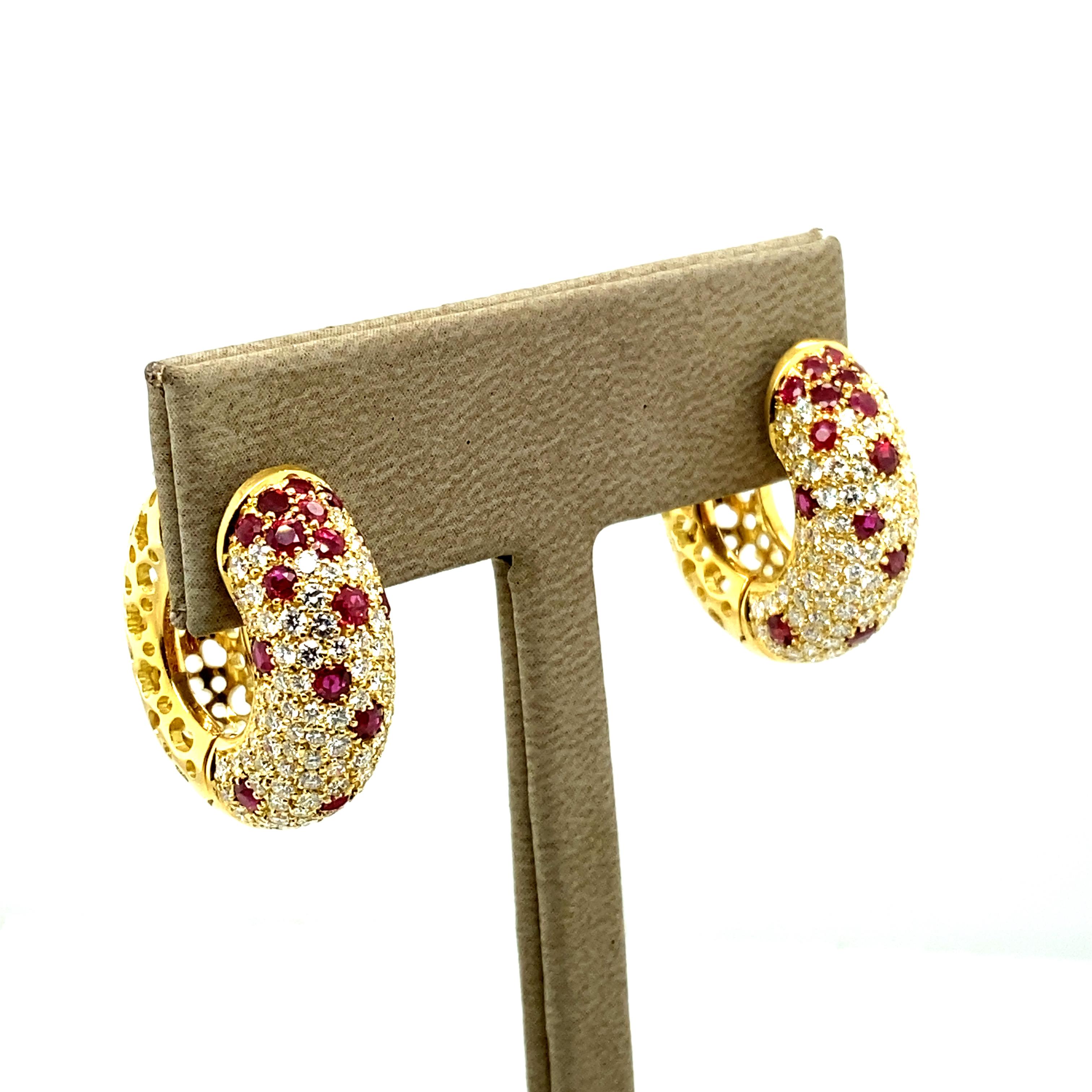 Versatile and Beautiful Ruby and Diamond Hoop Earrings in 18 Karat Yellow Gold For Sale 2