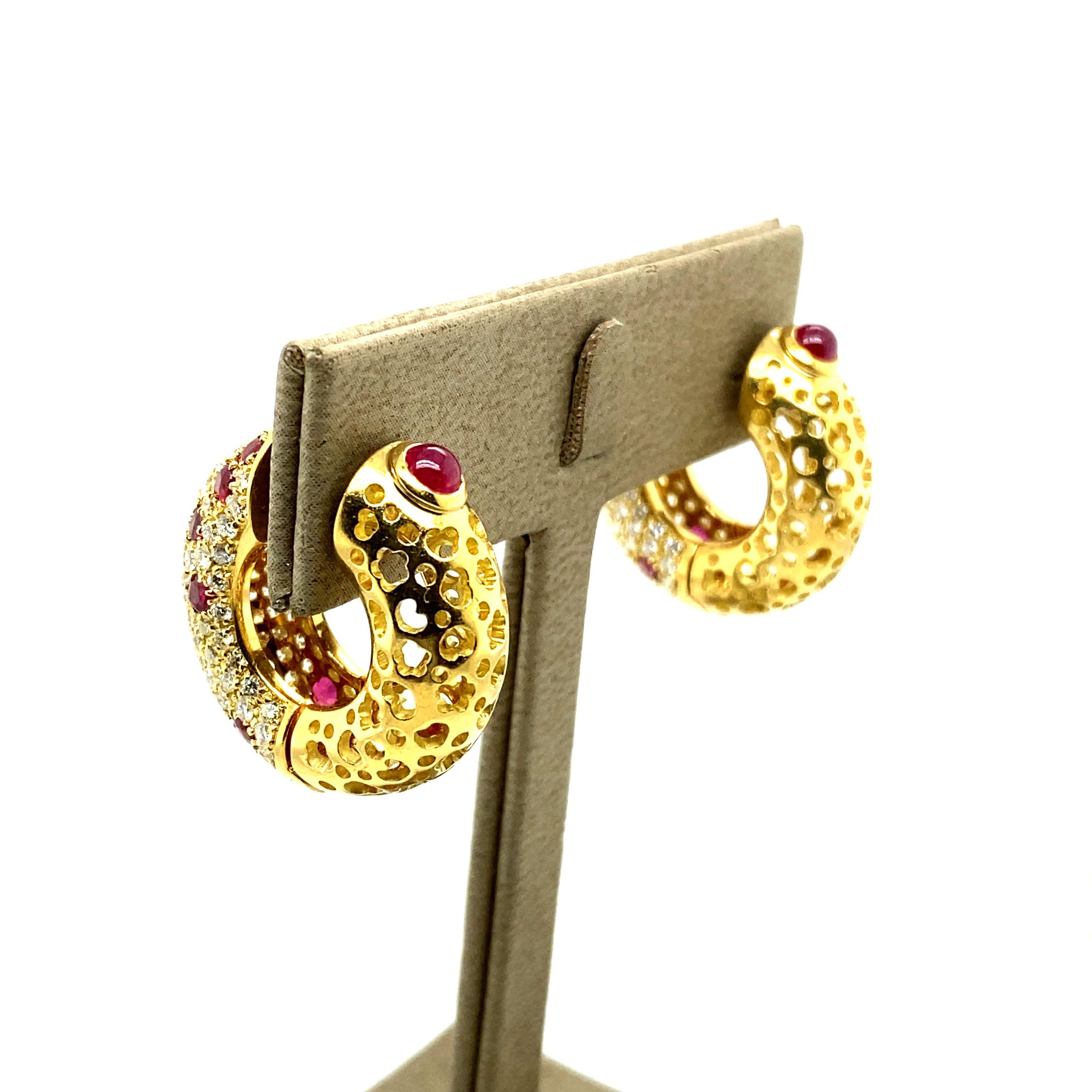 Versatile and Beautiful Ruby and Diamond Hoop Earrings in 18 Karat Yellow Gold For Sale 4