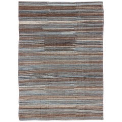 Grand tapis Kilim moderne à tissage plat bleu et marron